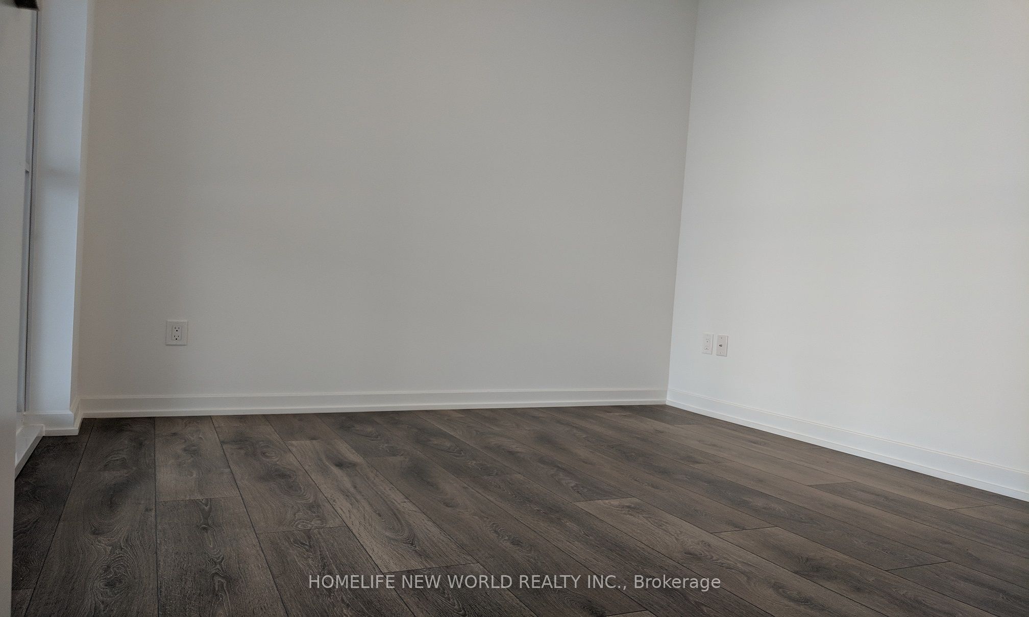 #203 - 50 Forest Manor Road Property Photo 4