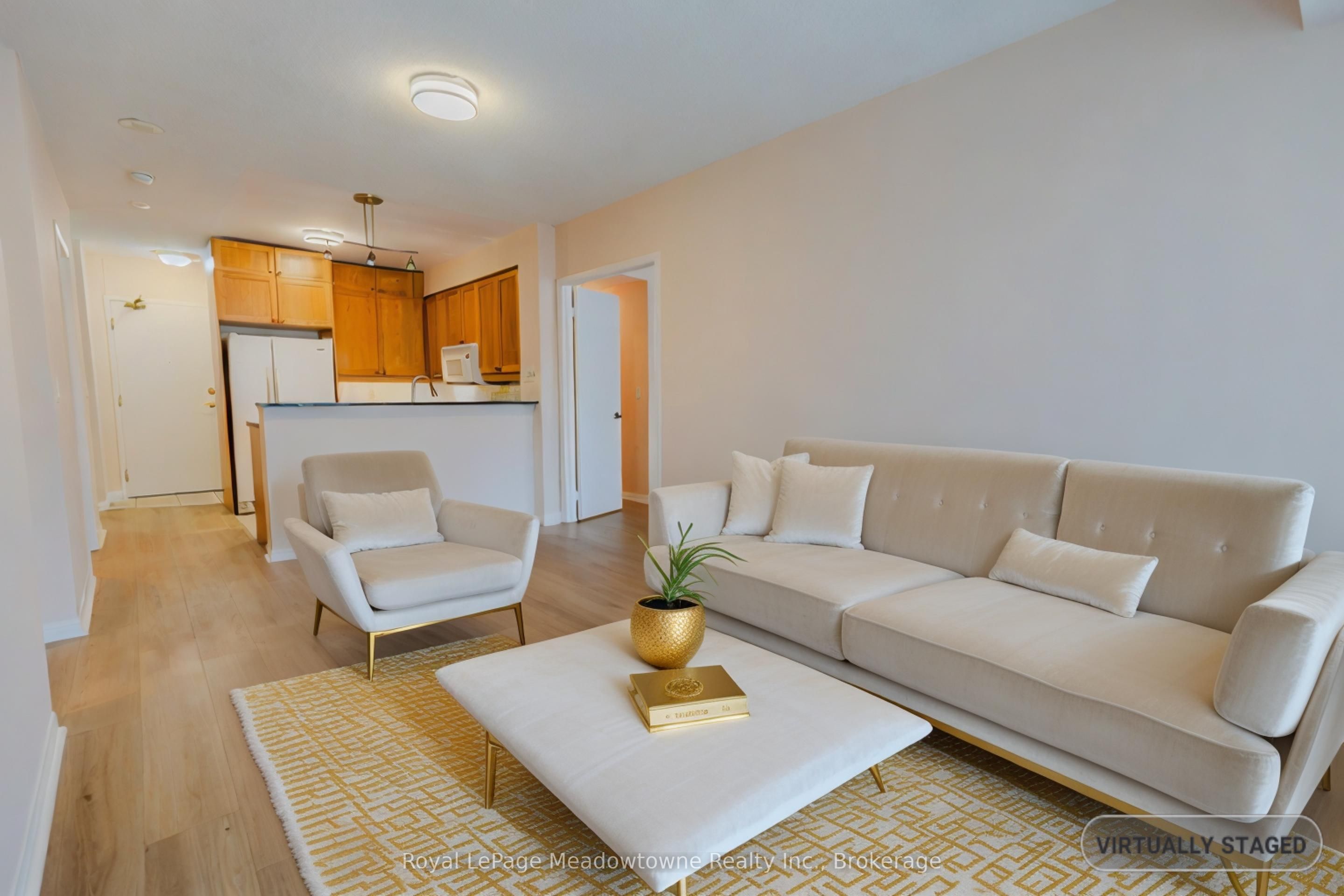 #511 - 1801 Bayview Avenue Property Photo 10