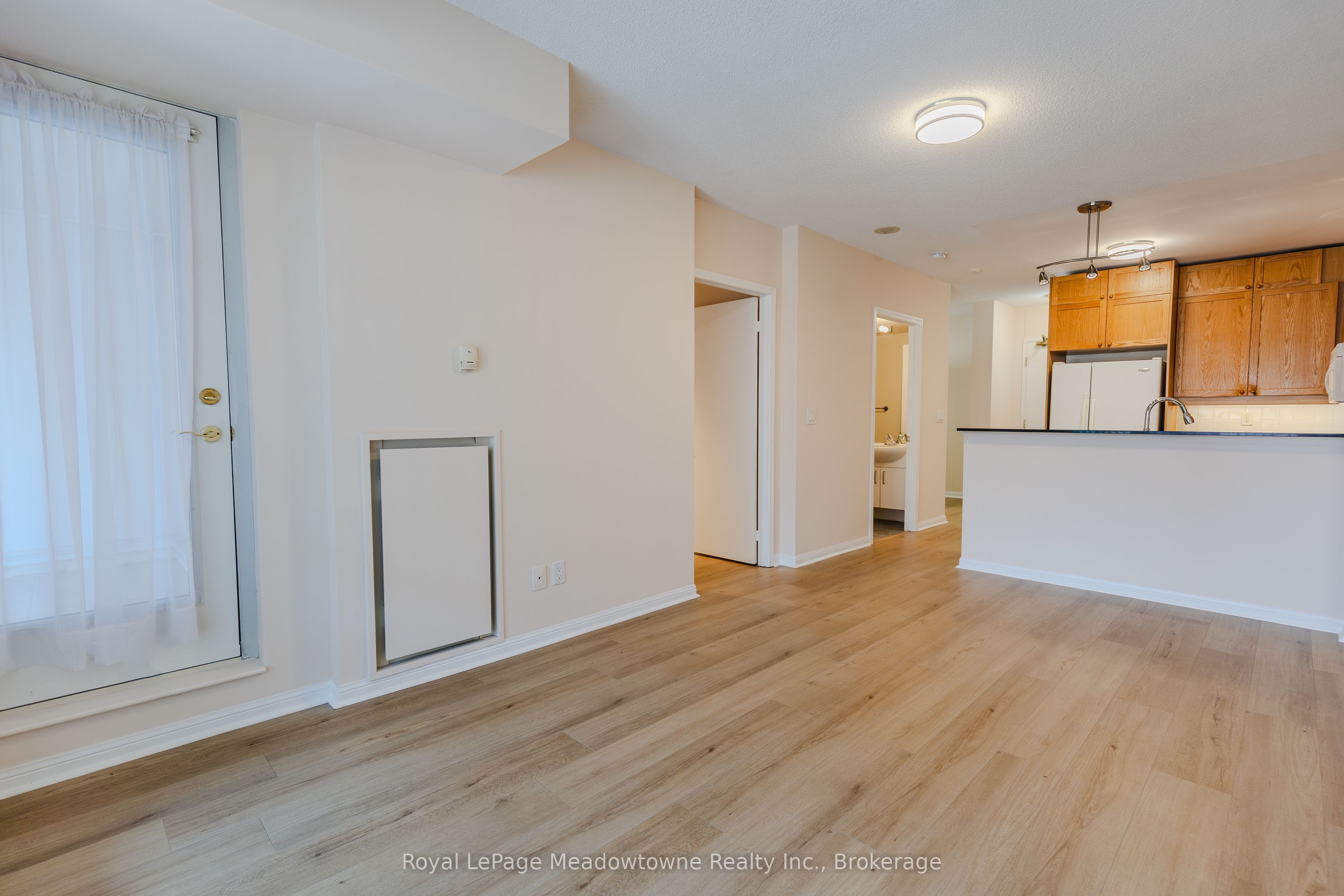 #511 - 1801 Bayview Avenue Property Photo 12