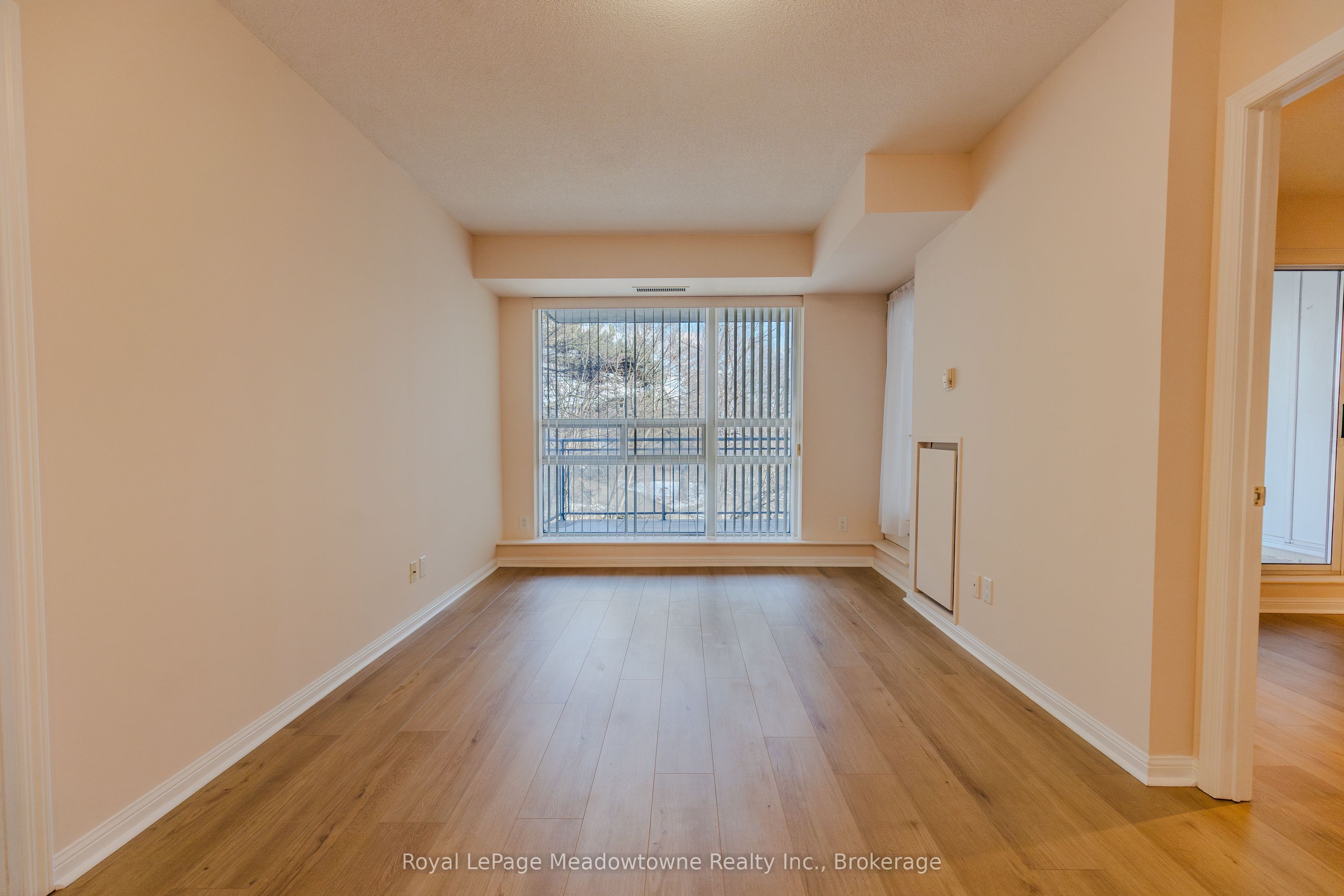 #511 - 1801 Bayview Avenue Property Photo 16