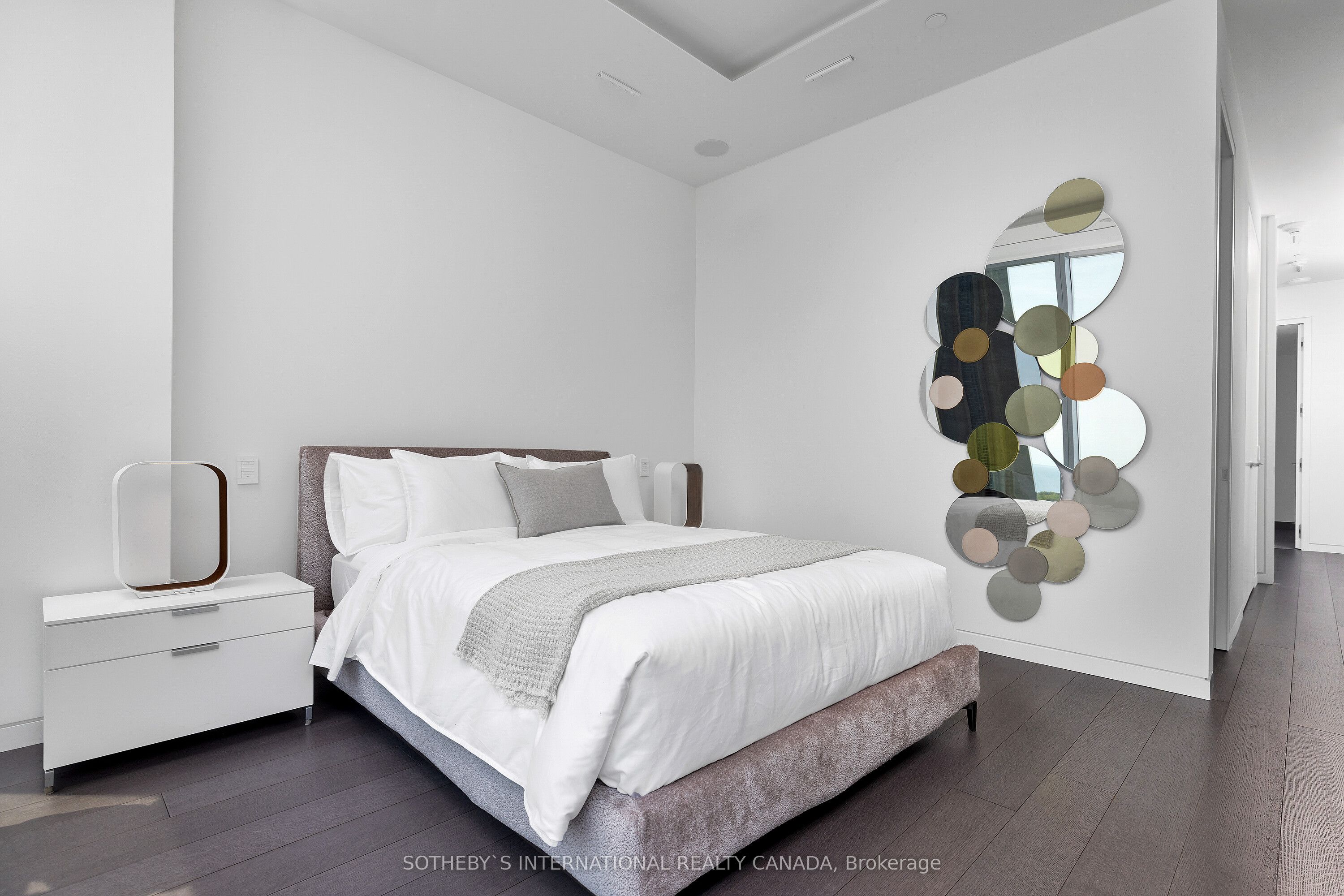 #4602 & 4603 - 183 Wellington Street Property Photo 12