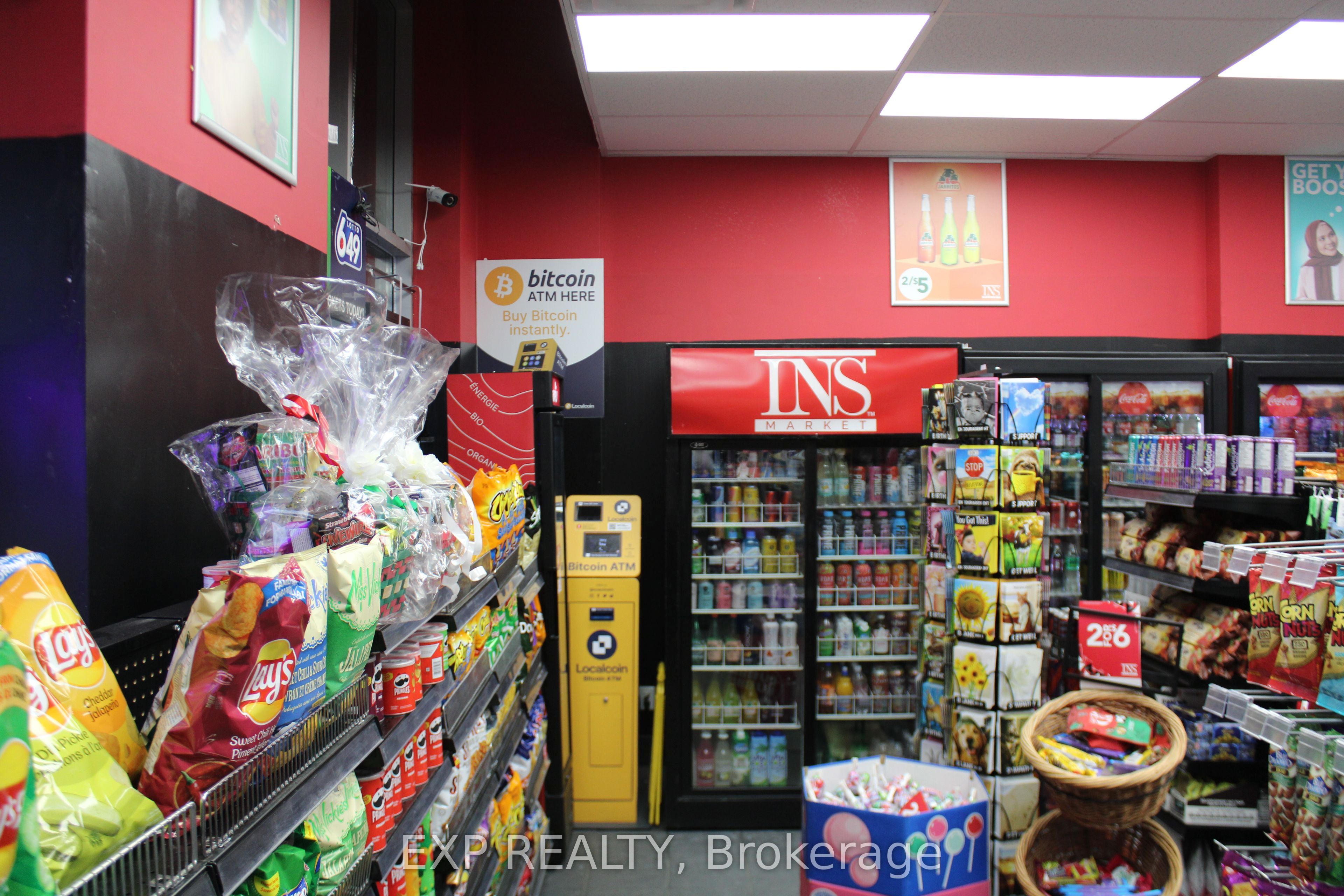 #3 - 148 Spadina Avenue Property Photo 1