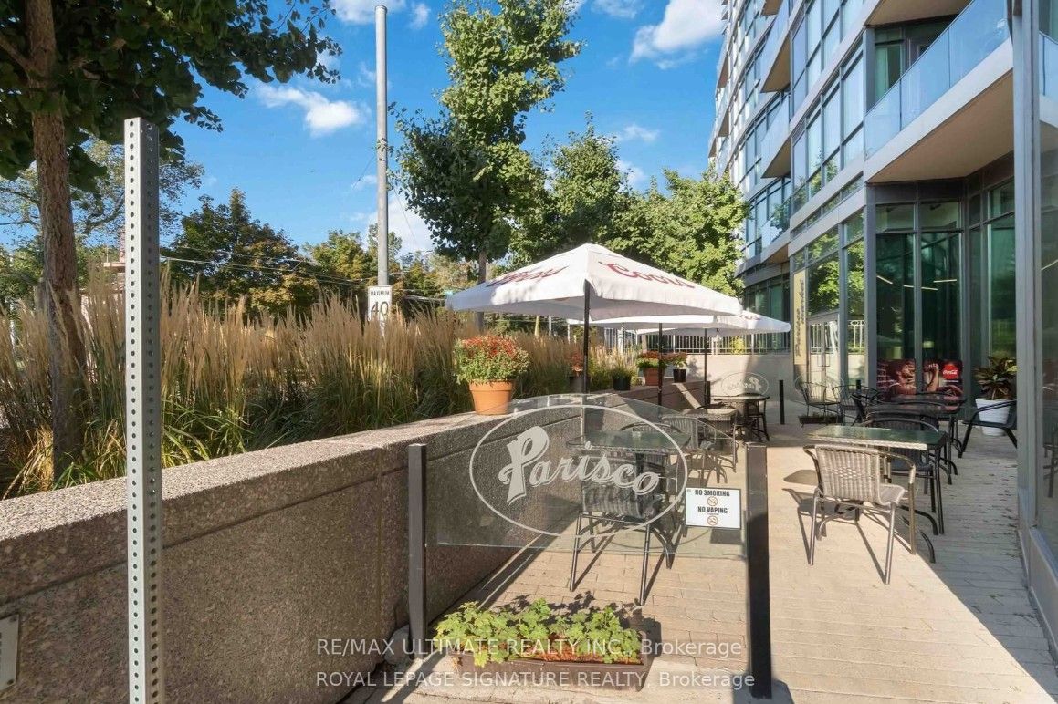 #8 - 215 Fort York Boulevard Property Photo 23