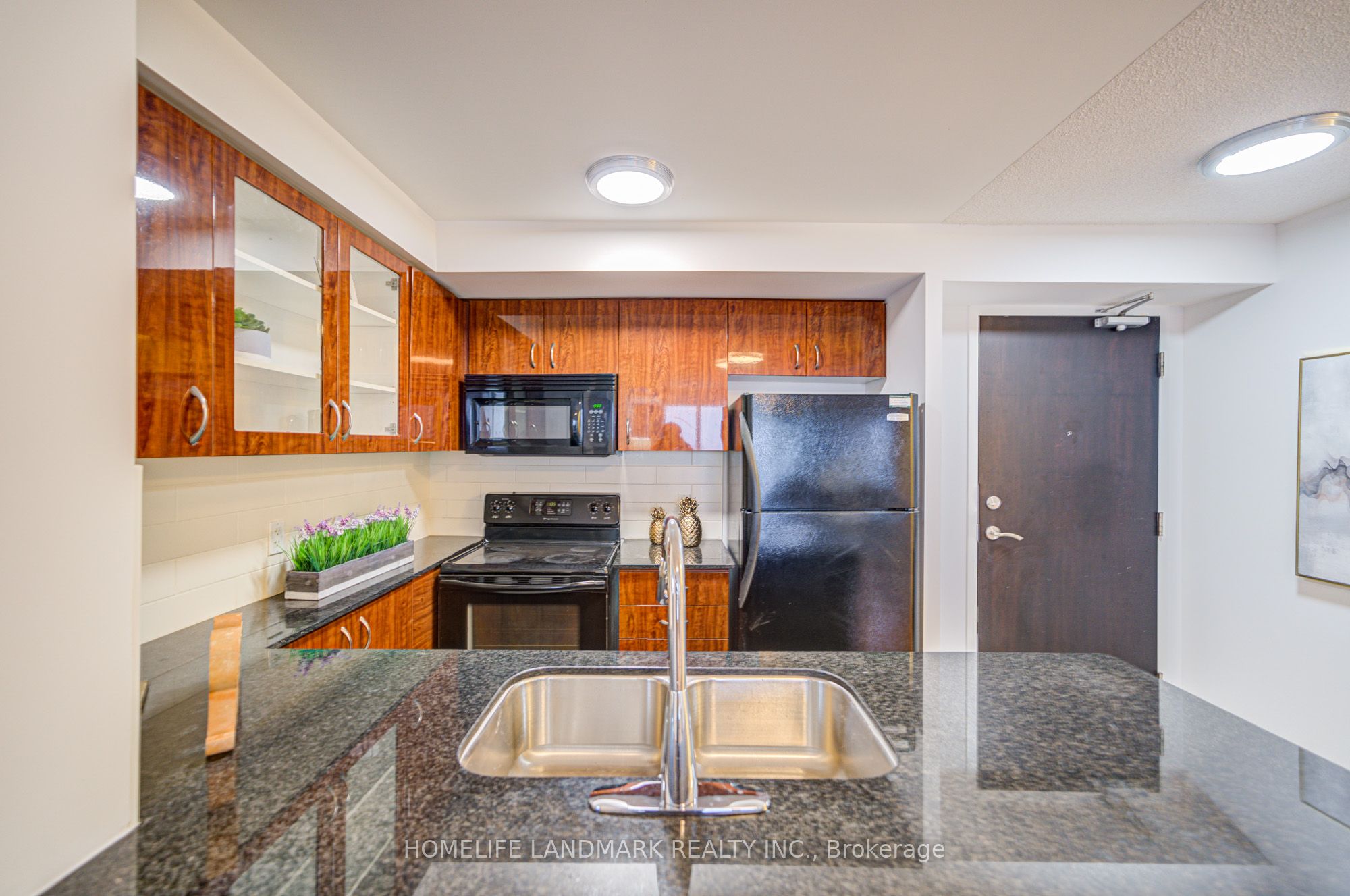 #1603 - 5791 Yonge Street Property Photo 10