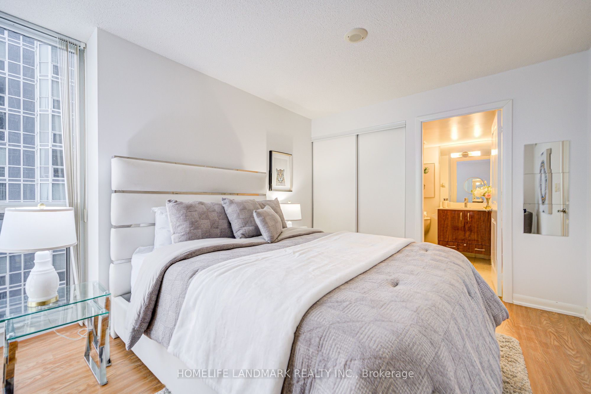 #1603 - 5791 Yonge Street Property Photo 32