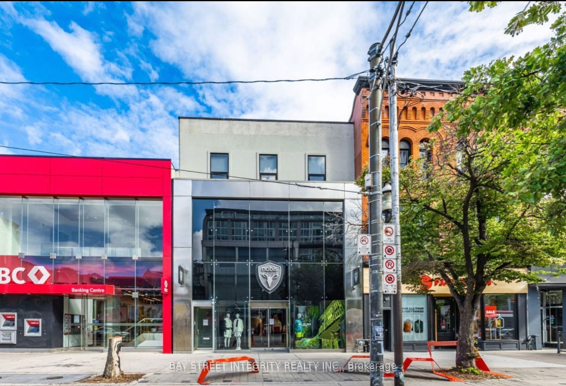 #upper - 360 Queen Street Property Photo 1