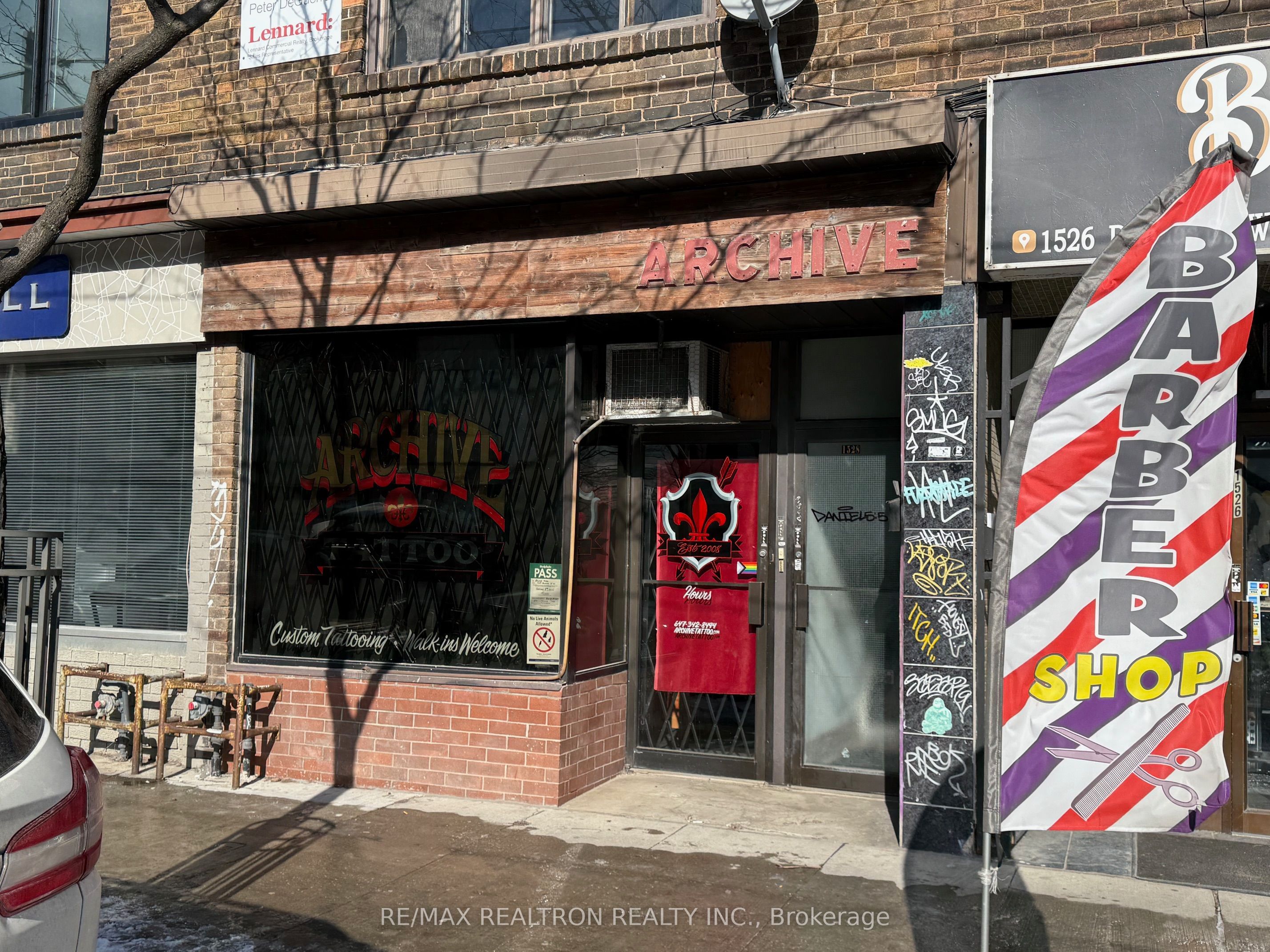 1528 Dundas Street Property Photo 1