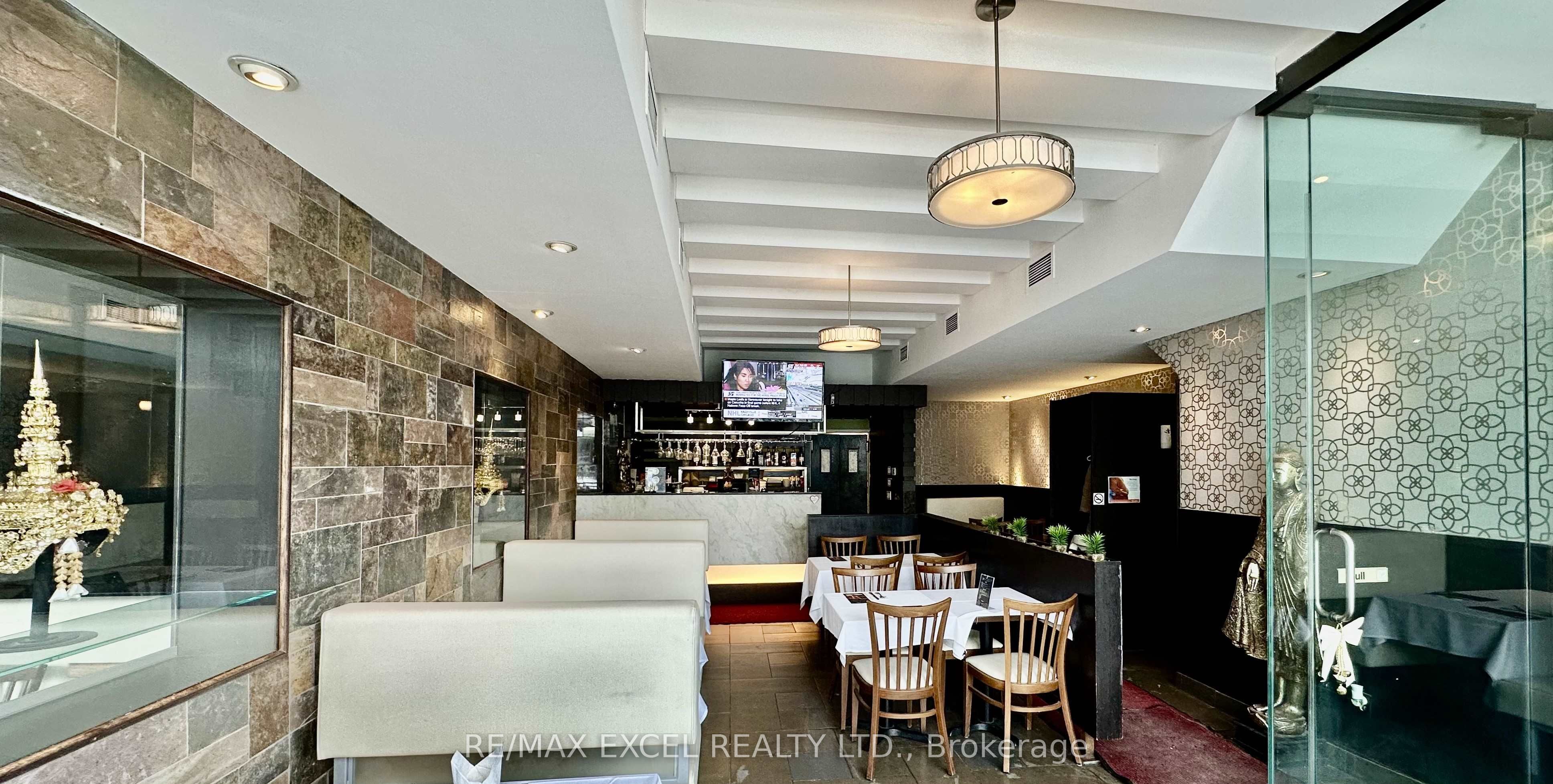 1570-72 Bayview Avenue Property Photo 3