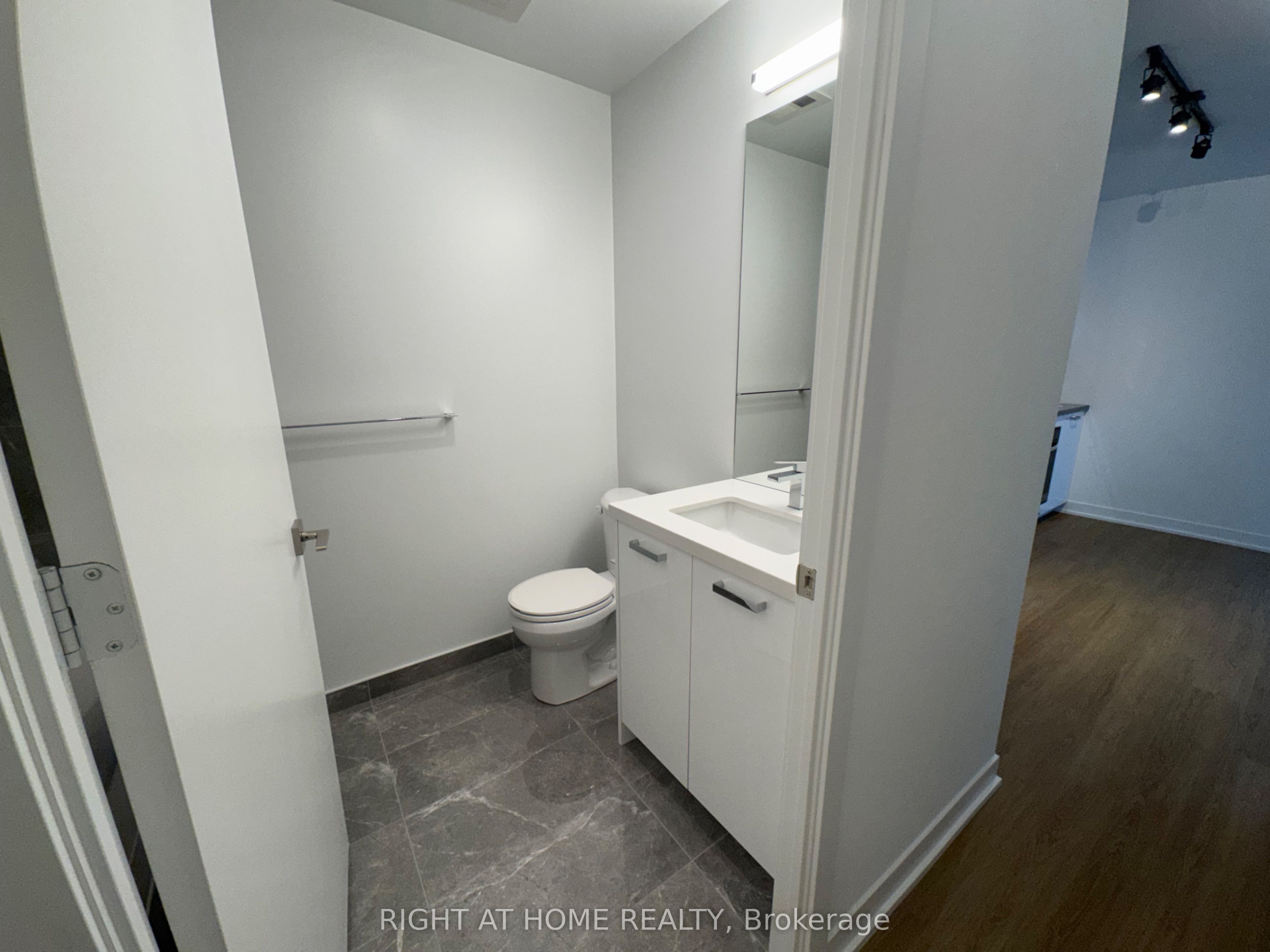#317 - 195 Mccaul Street Property Photo 8