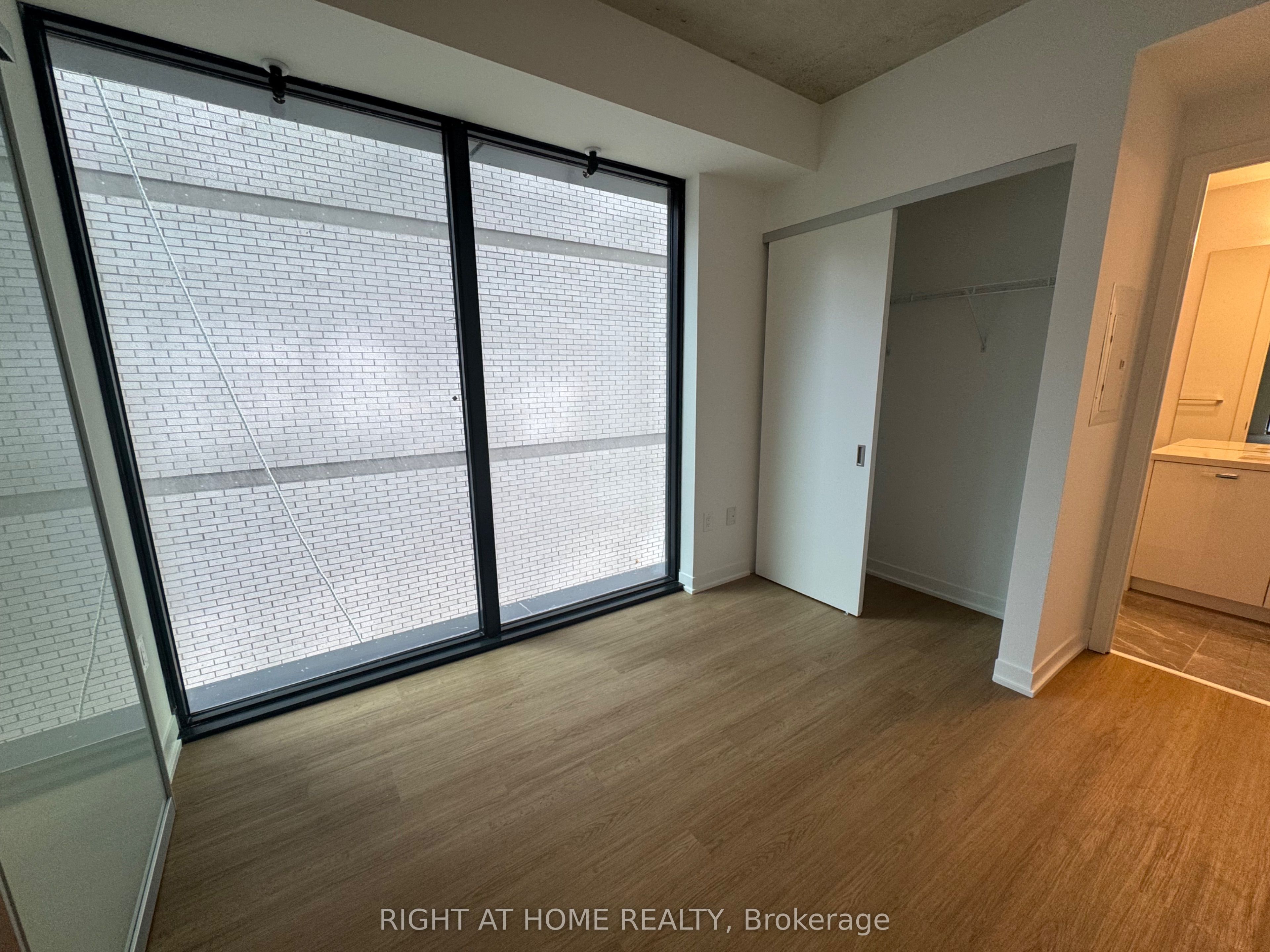 #317 - 195 Mccaul Street Property Photo 18