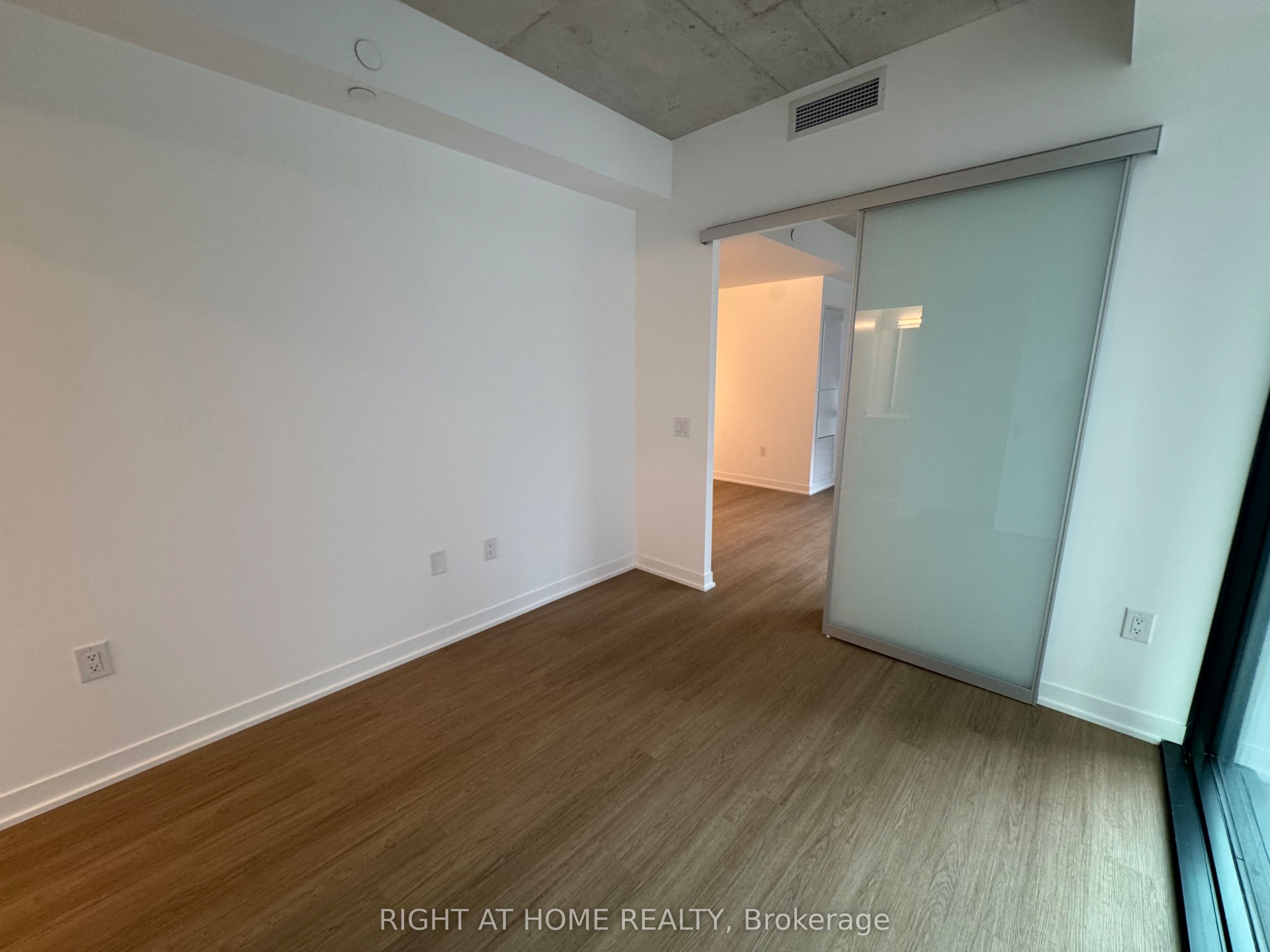 #317 - 195 Mccaul Street Property Photo 19