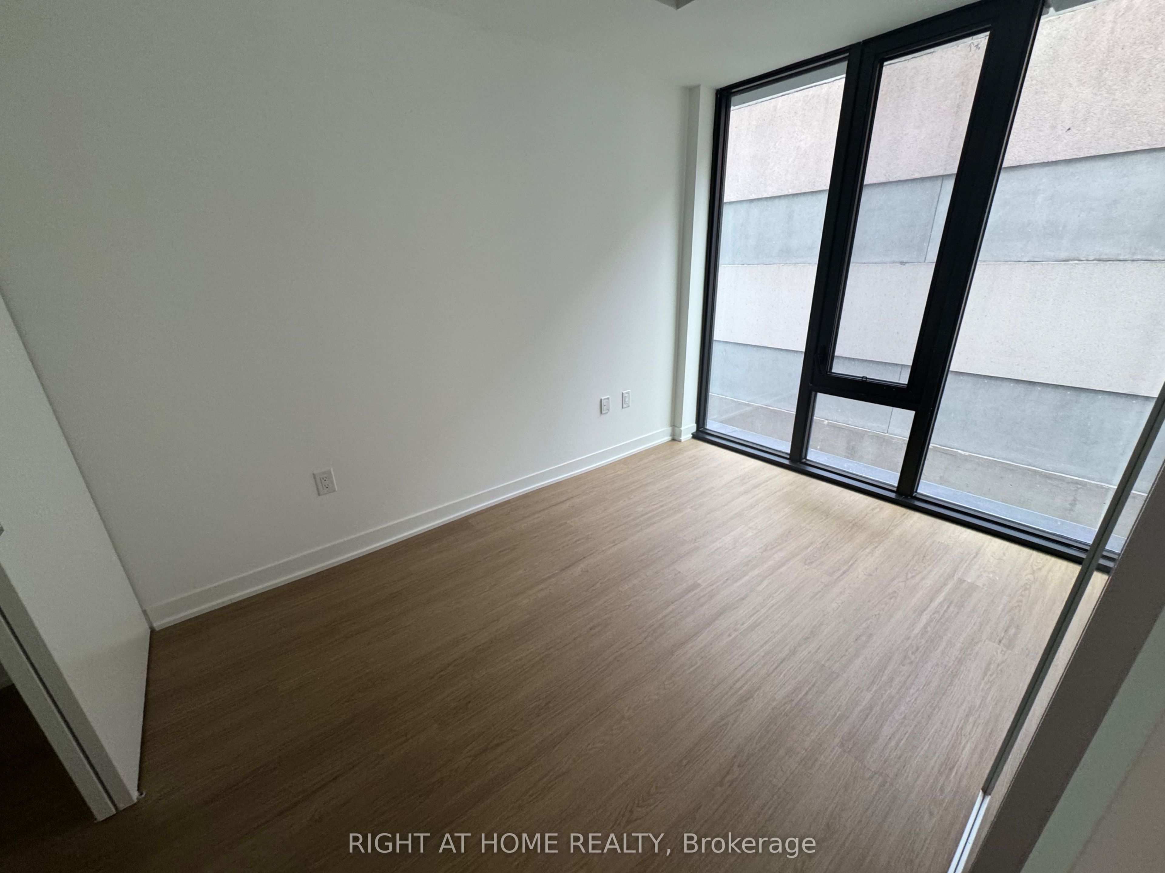 #317 - 195 Mccaul Street Property Photo 23