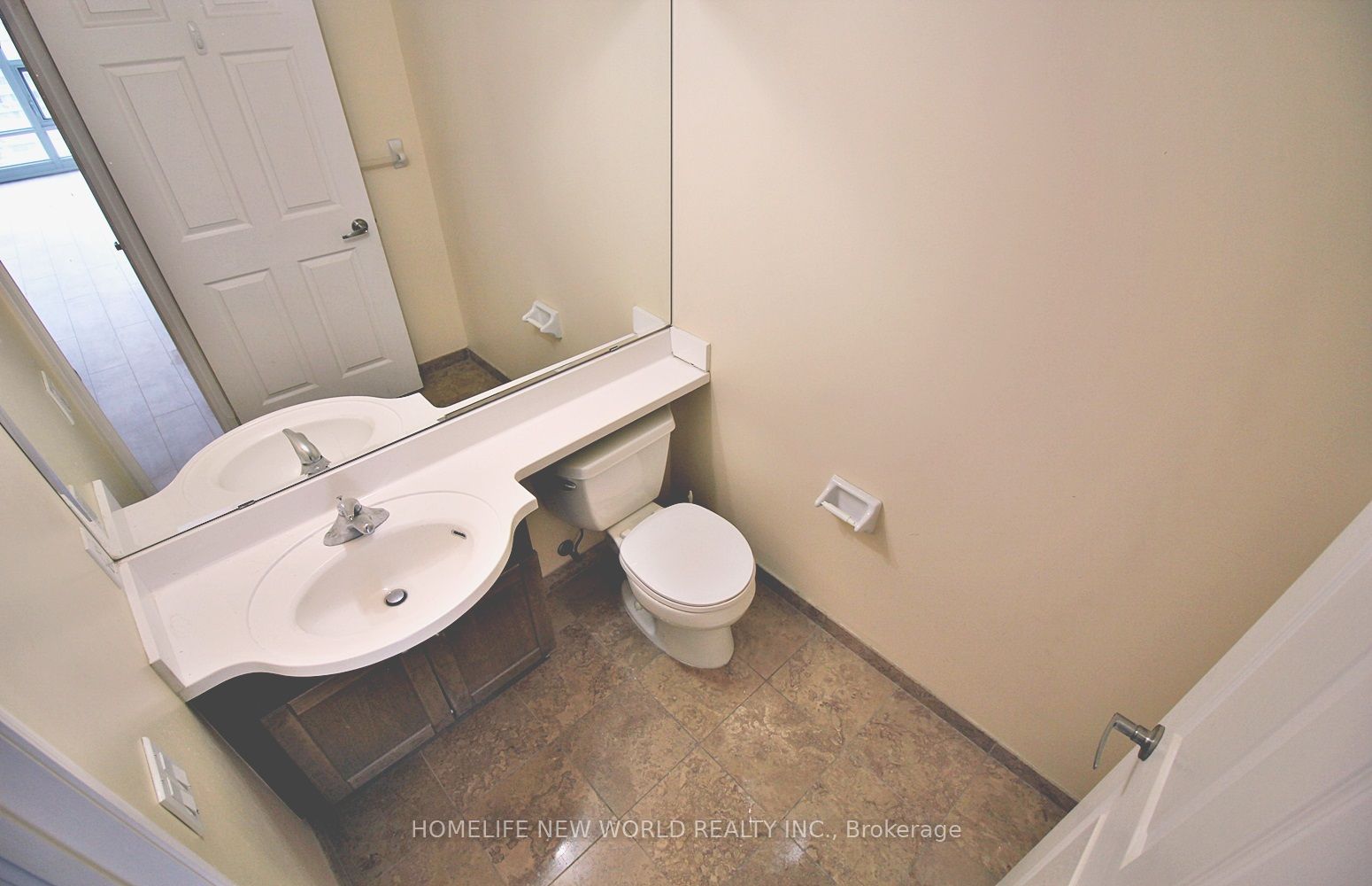 #3613 - 763 Bay Street Property Photo 9
