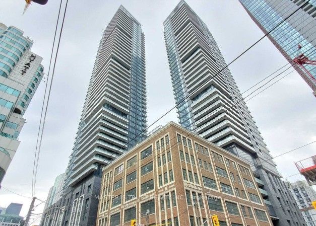 #1502 - 125 Blue Jays Way Property Photo 1
