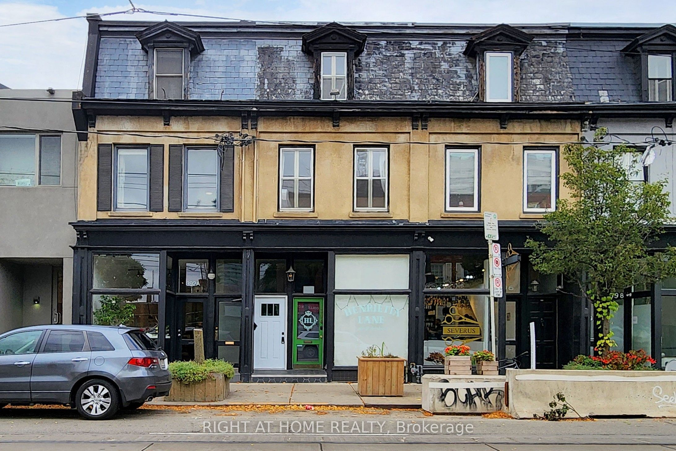 394 King Street Property Photo 1
