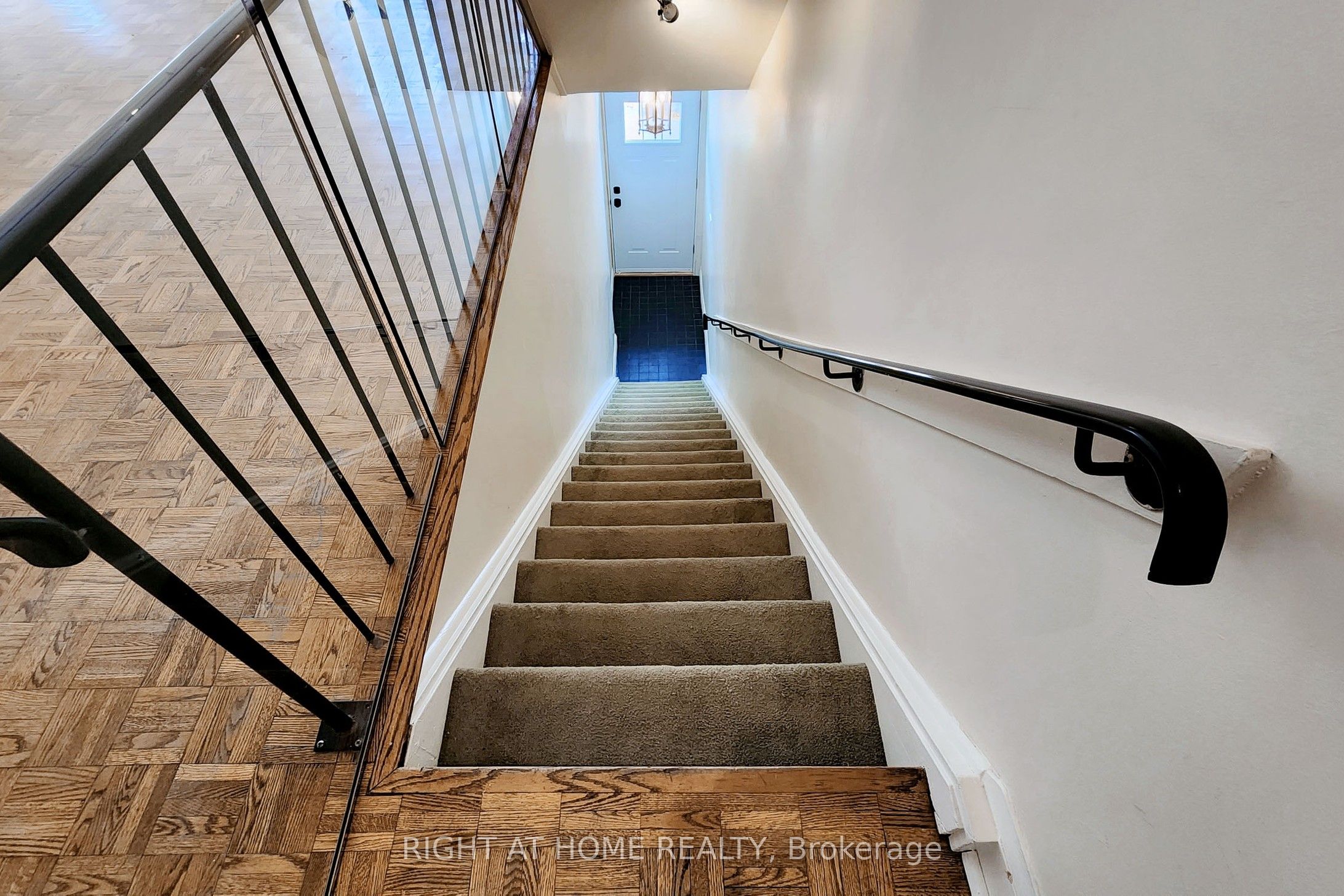 394 King Street Property Photo 24