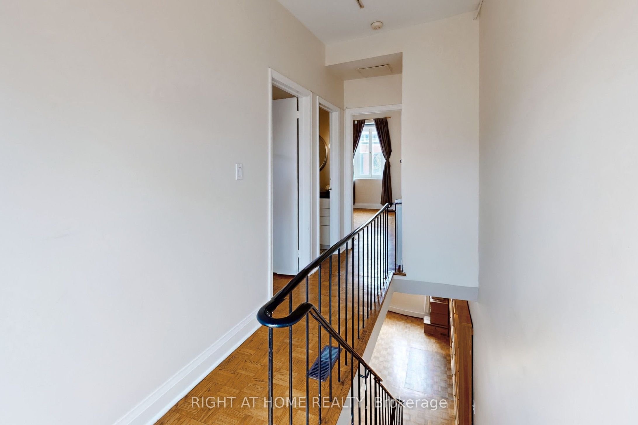 394 King Street Property Photo 38