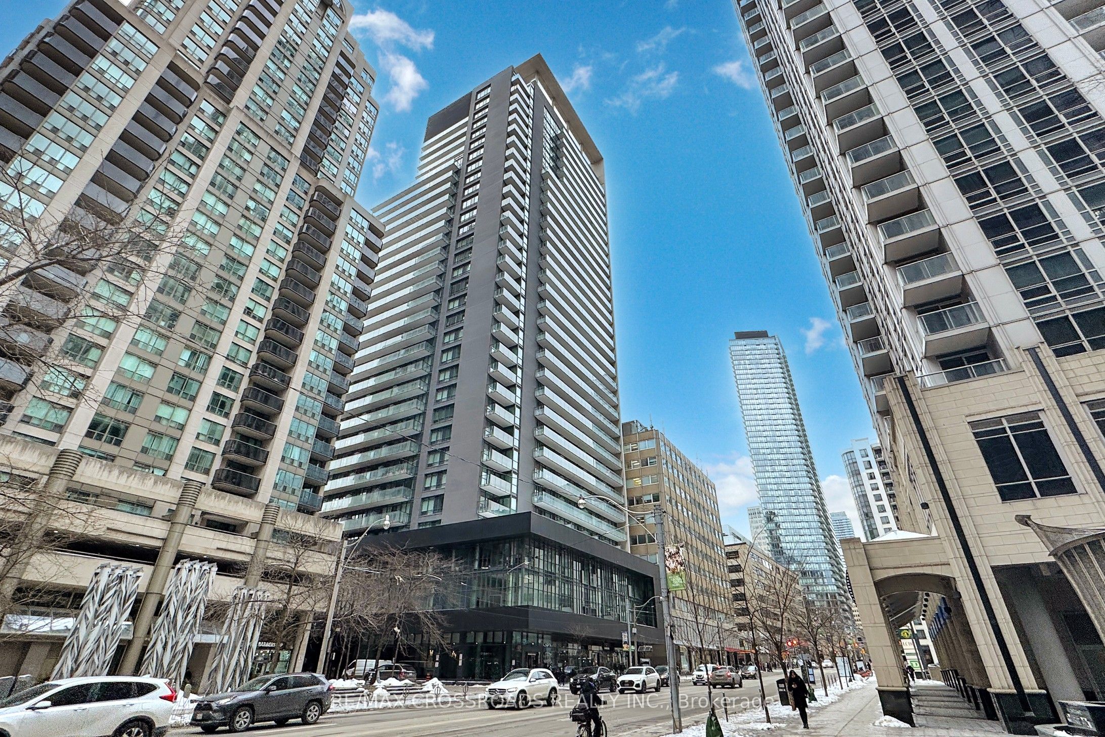 #1507 - 770 Bay Street Property Photo 1