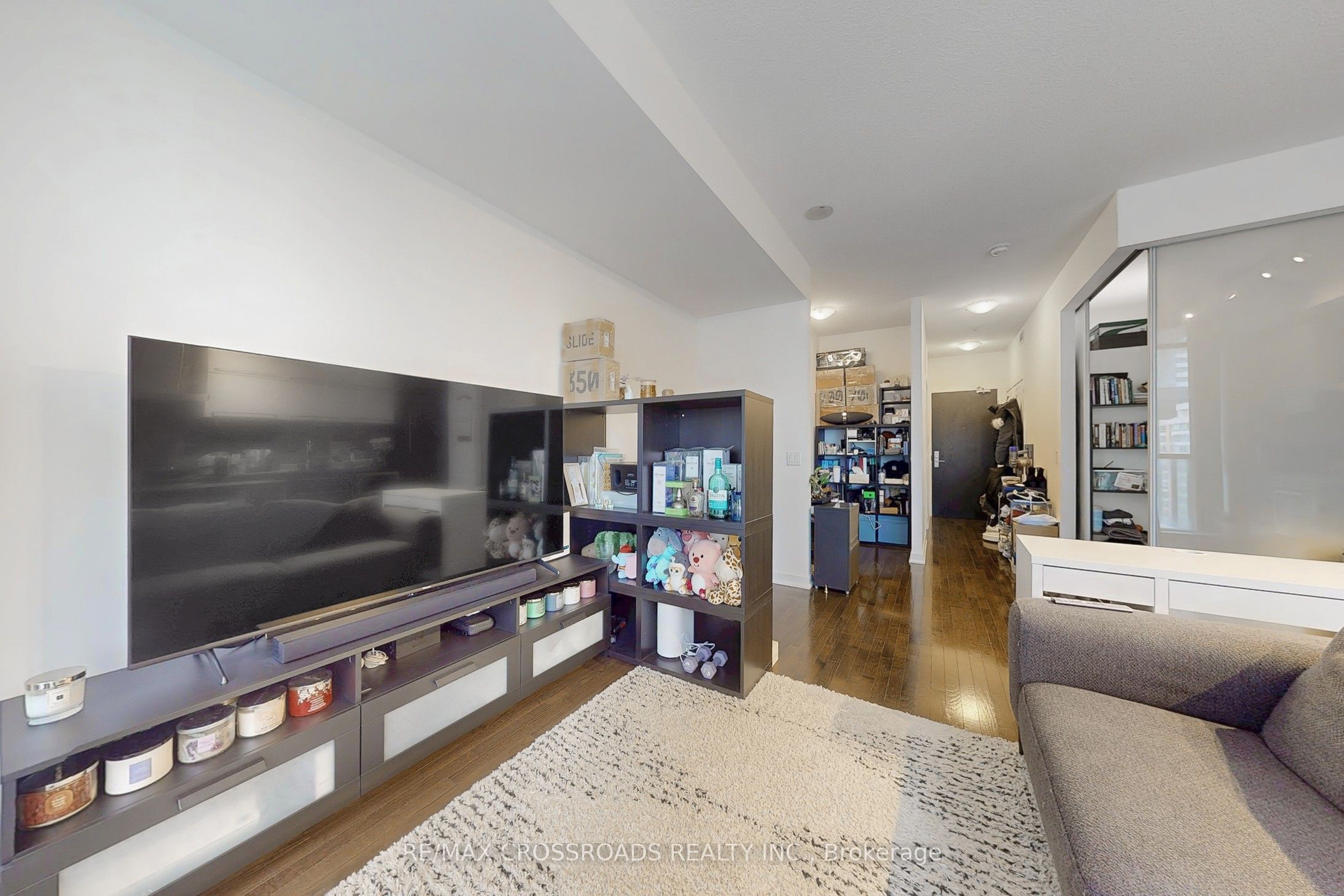 #1507 - 770 Bay Street Property Photo 6