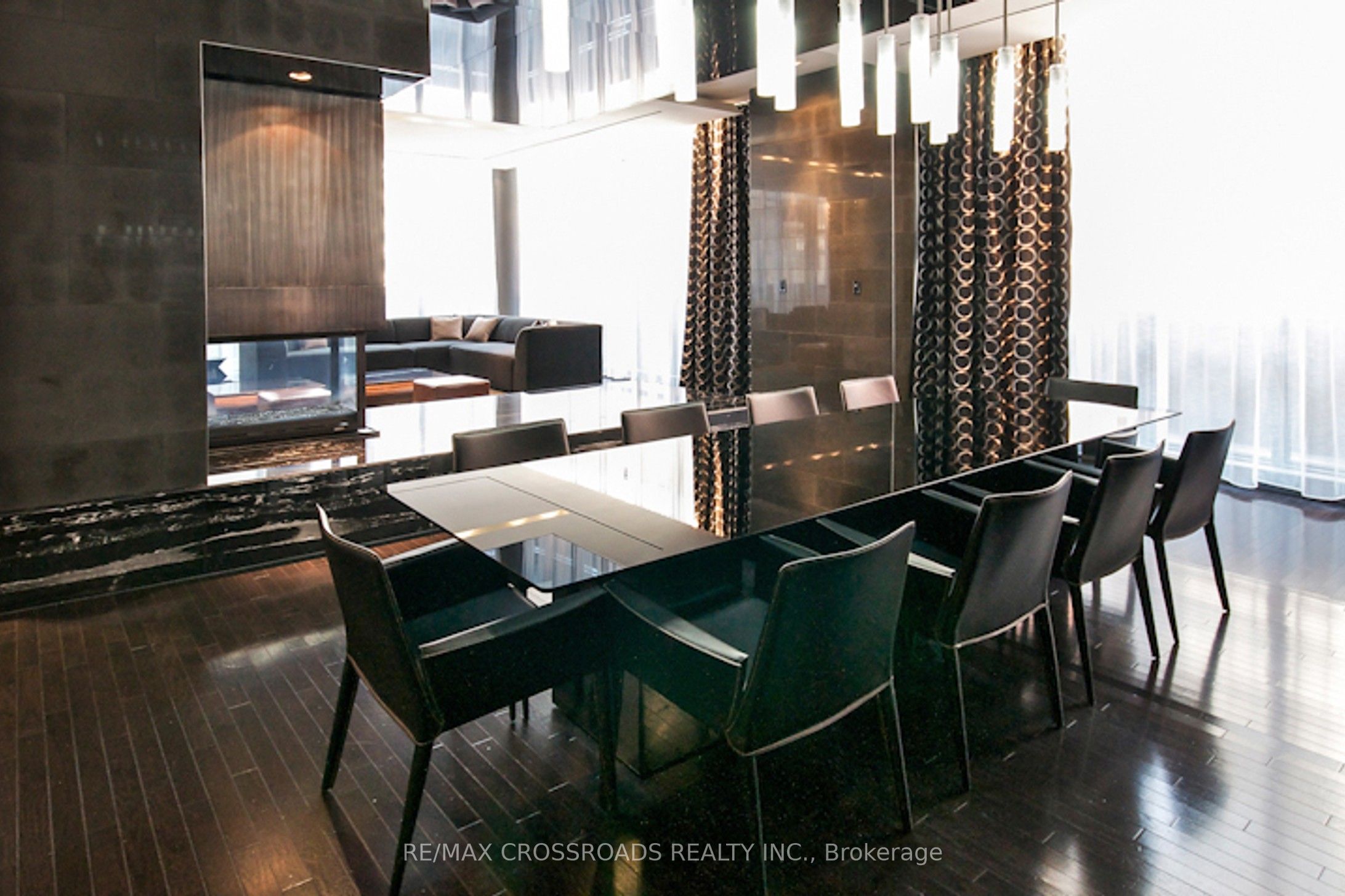#1507 - 770 Bay Street Property Photo 19