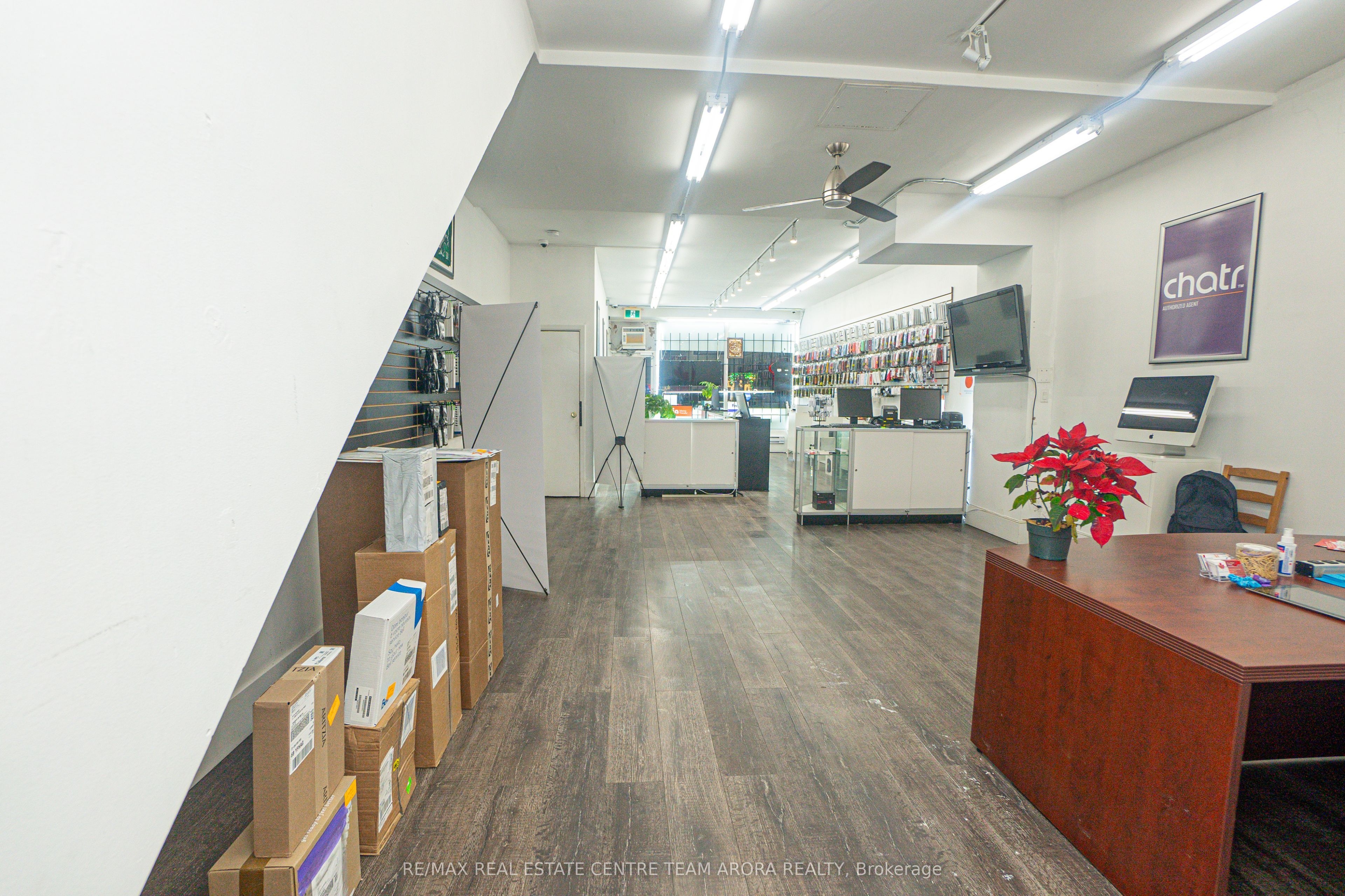 1563 Eglinton Avenue Property Photo 6