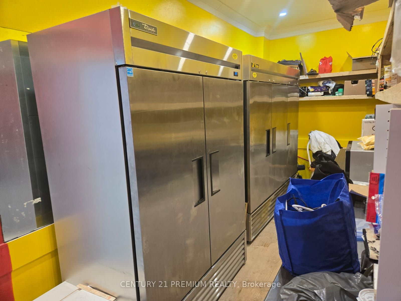 1653 Eglinton Avenue Property Photo 7