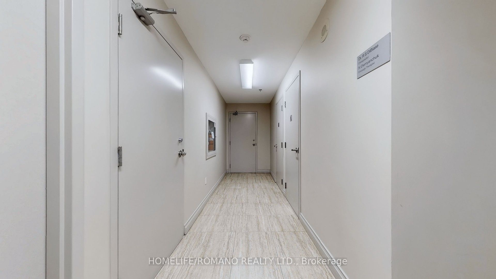 #c3 - 800 Sheppard Avenue Property Photo 5