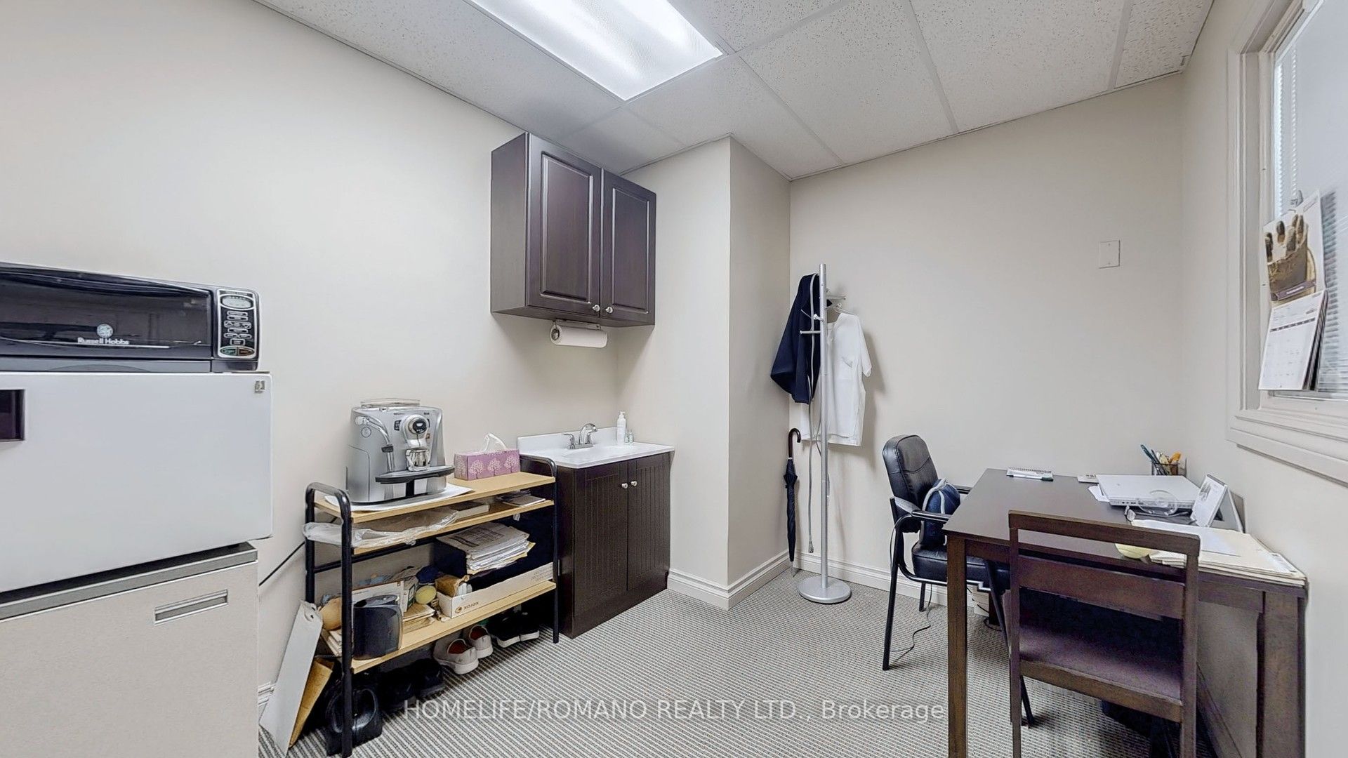 #c3 - 800 Sheppard Avenue Property Photo 10
