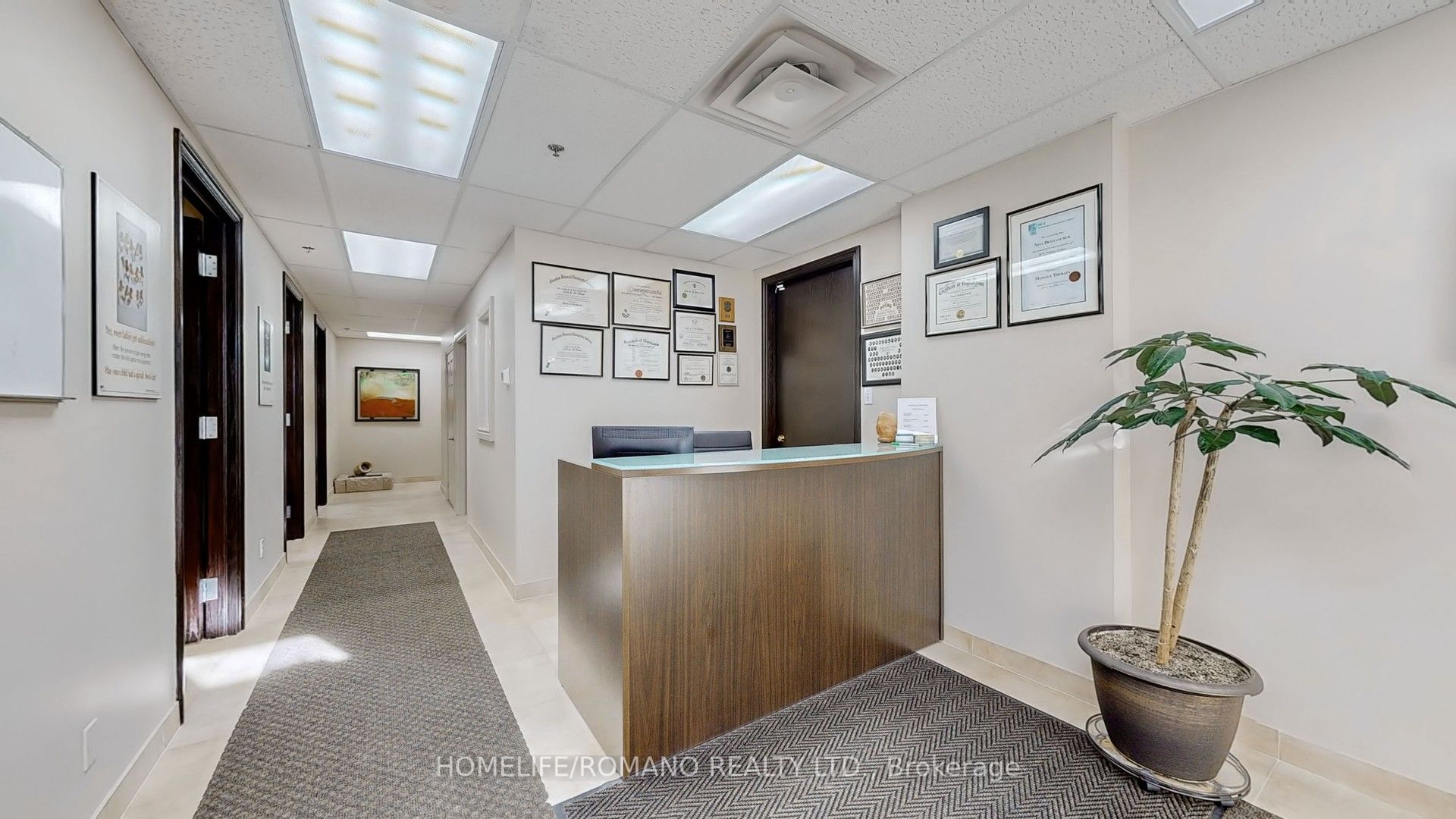#c3 - 800 Sheppard Avenue Property Photo 21