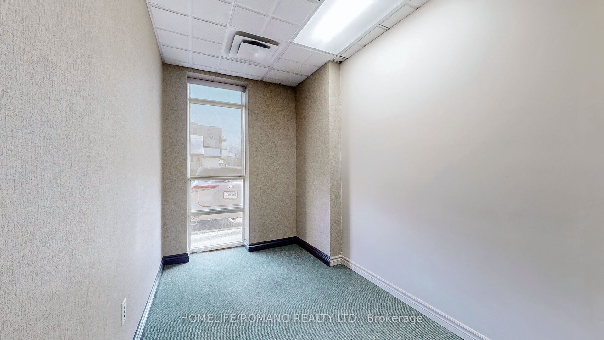 #c1 - 800 Sheppard Avenue Property Photo 16