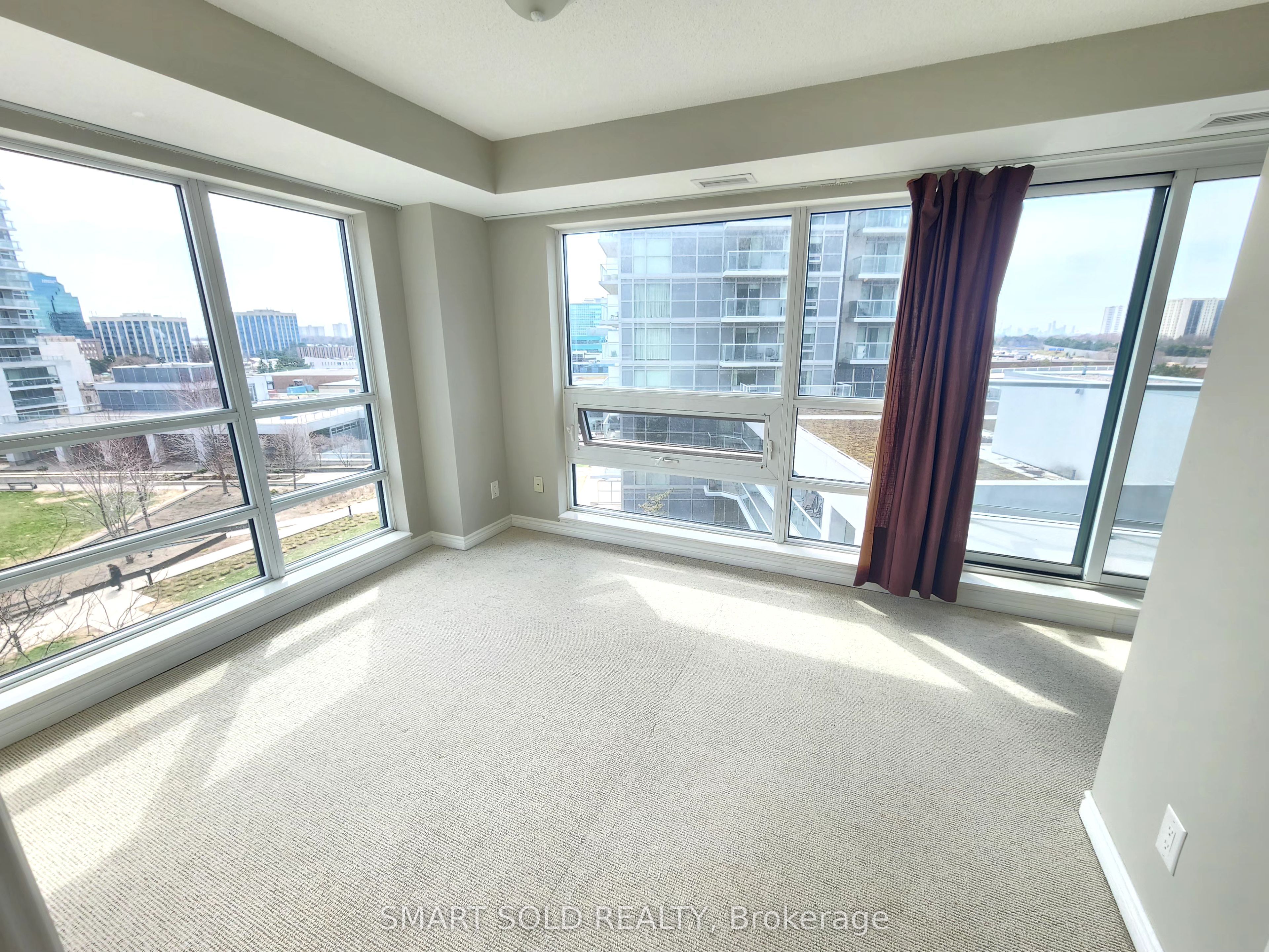 #510 - 2015 Sheppard Avenue Property Photo 12