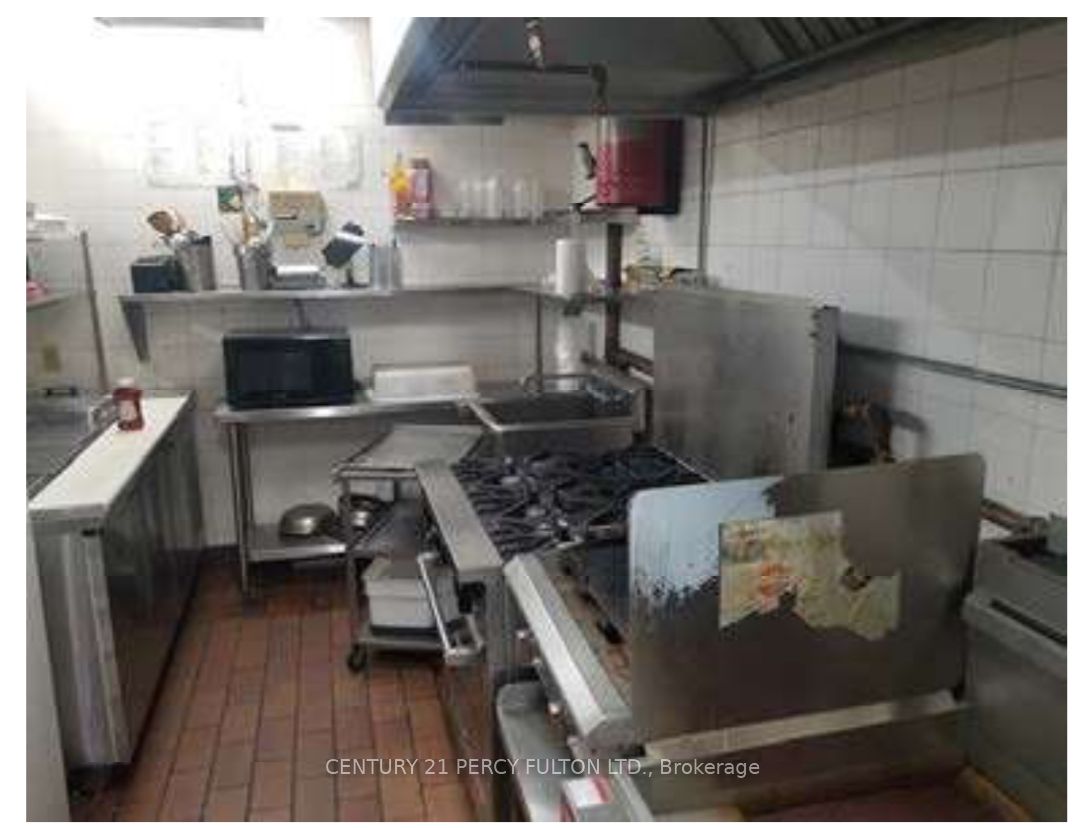 #2nd Floor - 1988 Avenue Road Property Photo 11