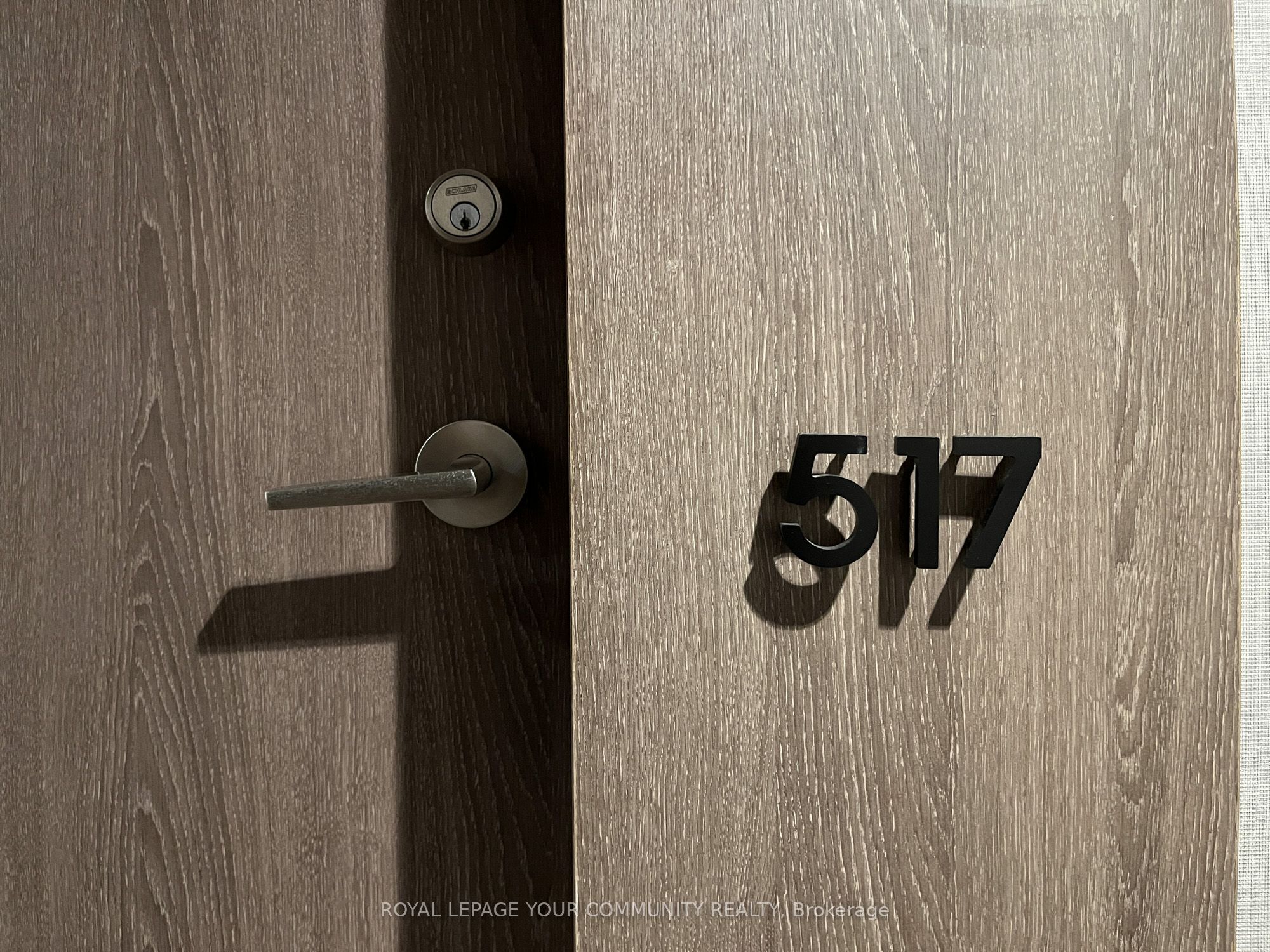 #517w - 27 Bathurst Street Property Photo 27