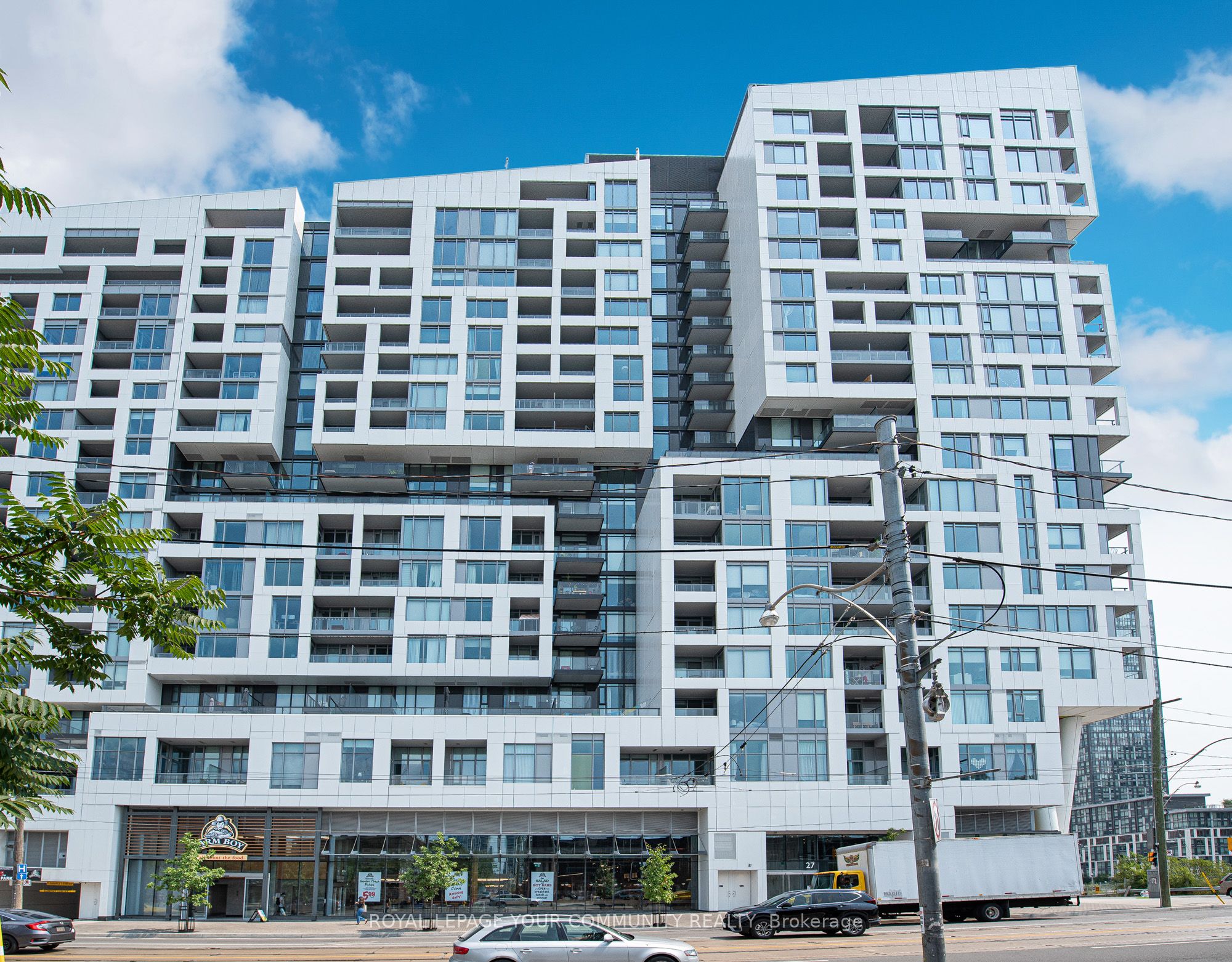 #517w - 27 Bathurst Street Property Photo 34