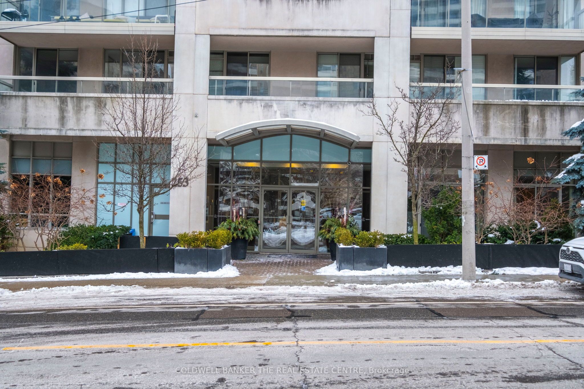 #510 - 253 Merton Street Property Photo 4