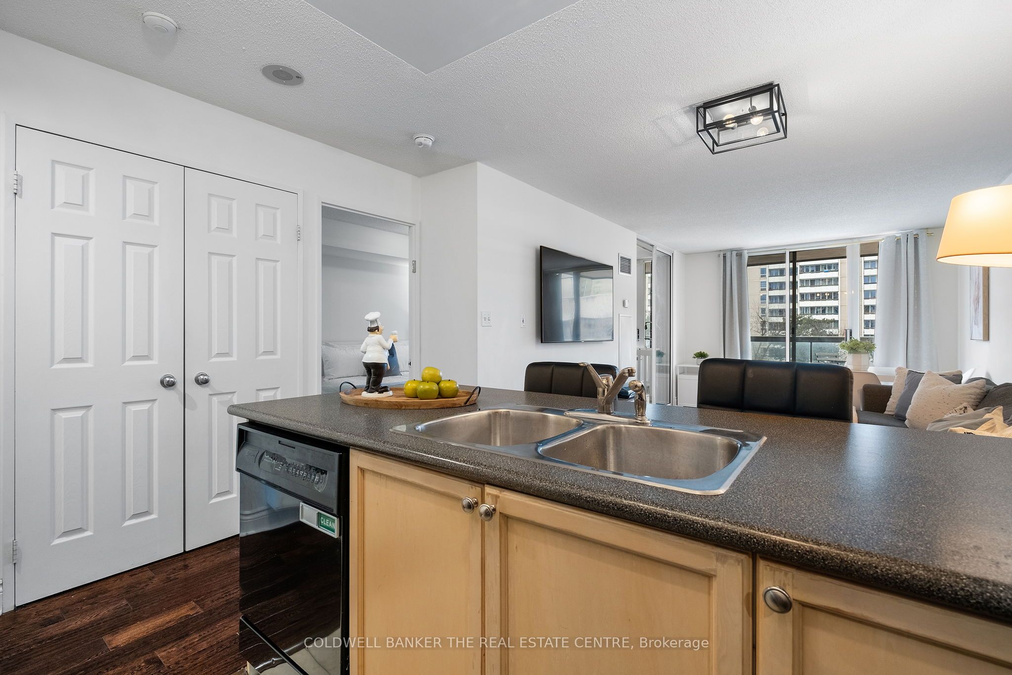#510 - 253 Merton Street Property Photo 22