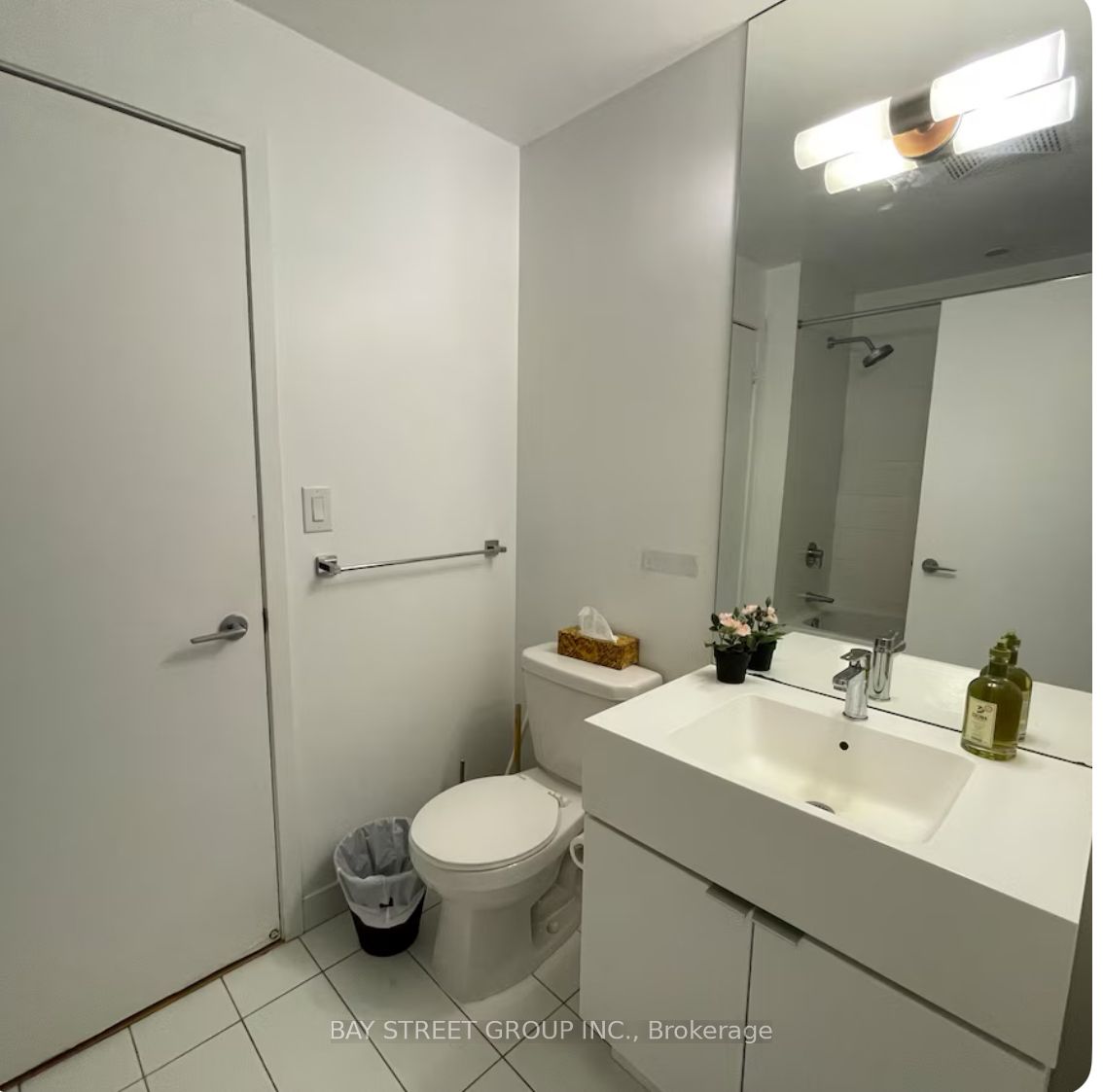 21 Iceboat Terrace 4303 Property Photo 7