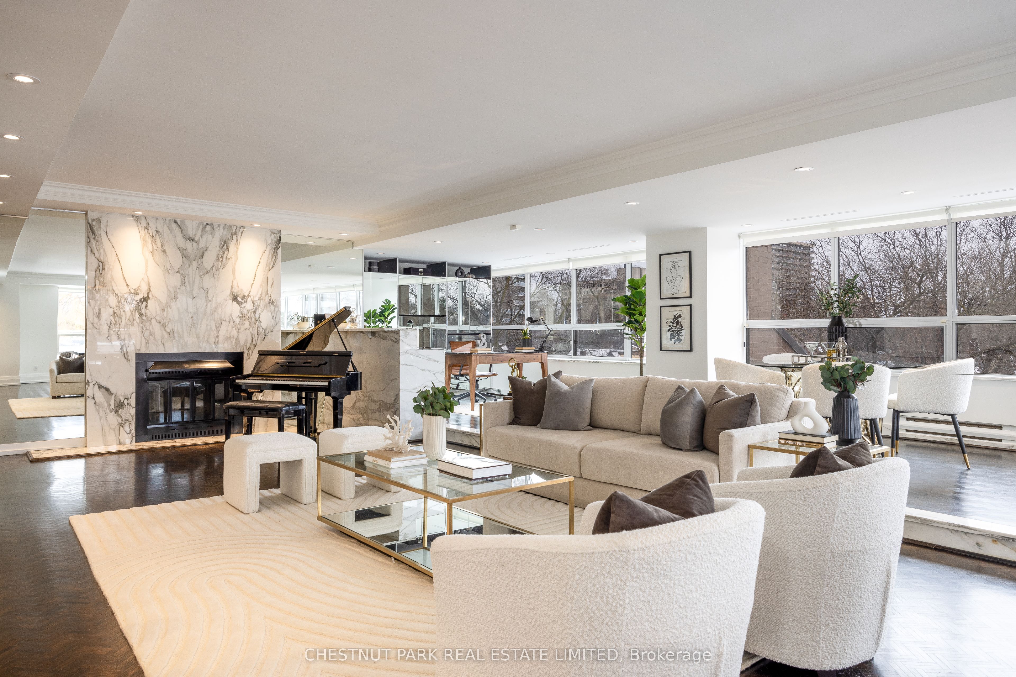 #505 - 4 Lowther Avenue Property Photo 1