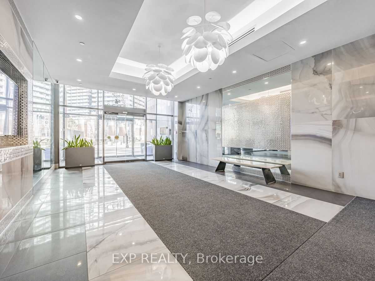 #320 - 1033 Bay Street Property Photo 13