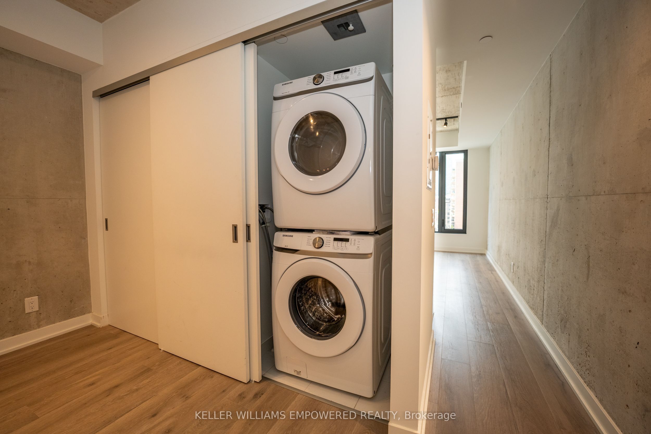 #713 - 55 Ontario Street Property Photo 14