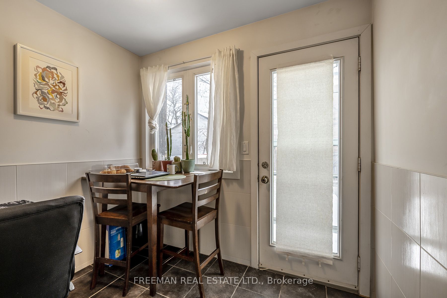 66 Euclid Avenue Property Photo 6