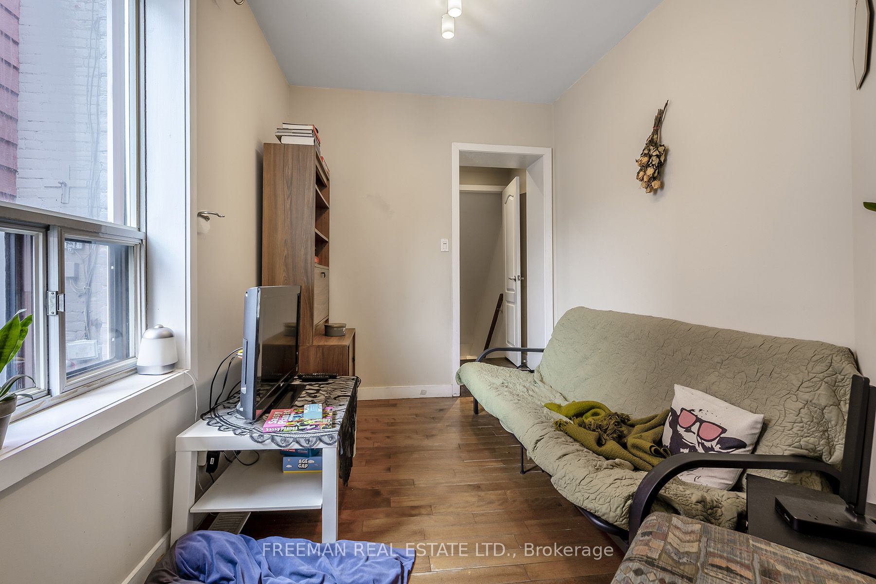 66 Euclid Avenue Property Photo 14