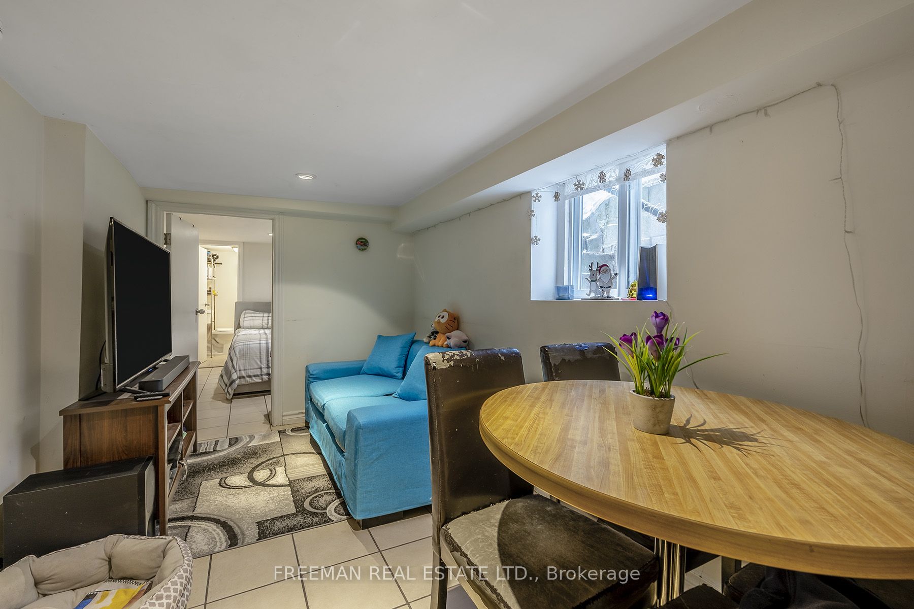 66 Euclid Avenue Property Photo 22