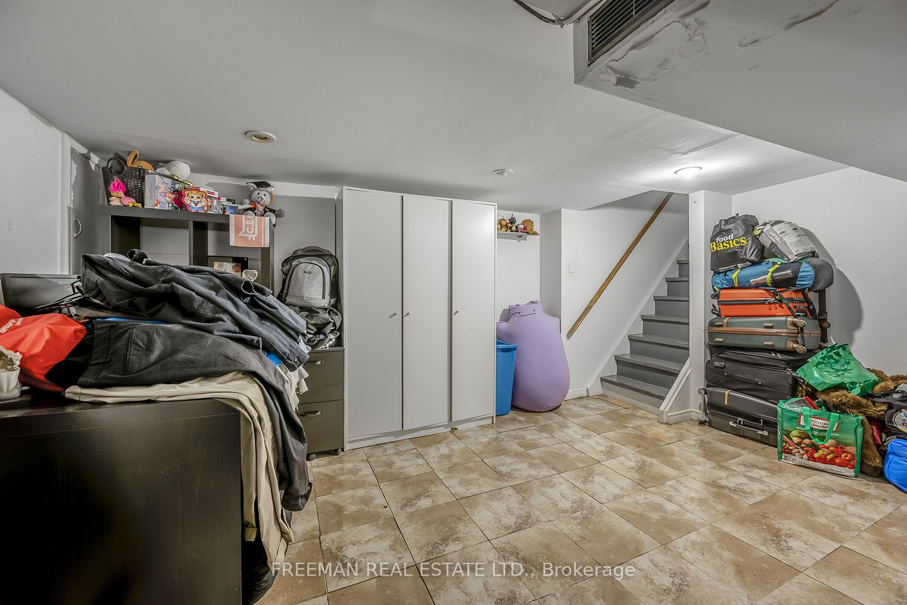 66 Euclid Avenue Property Photo 26