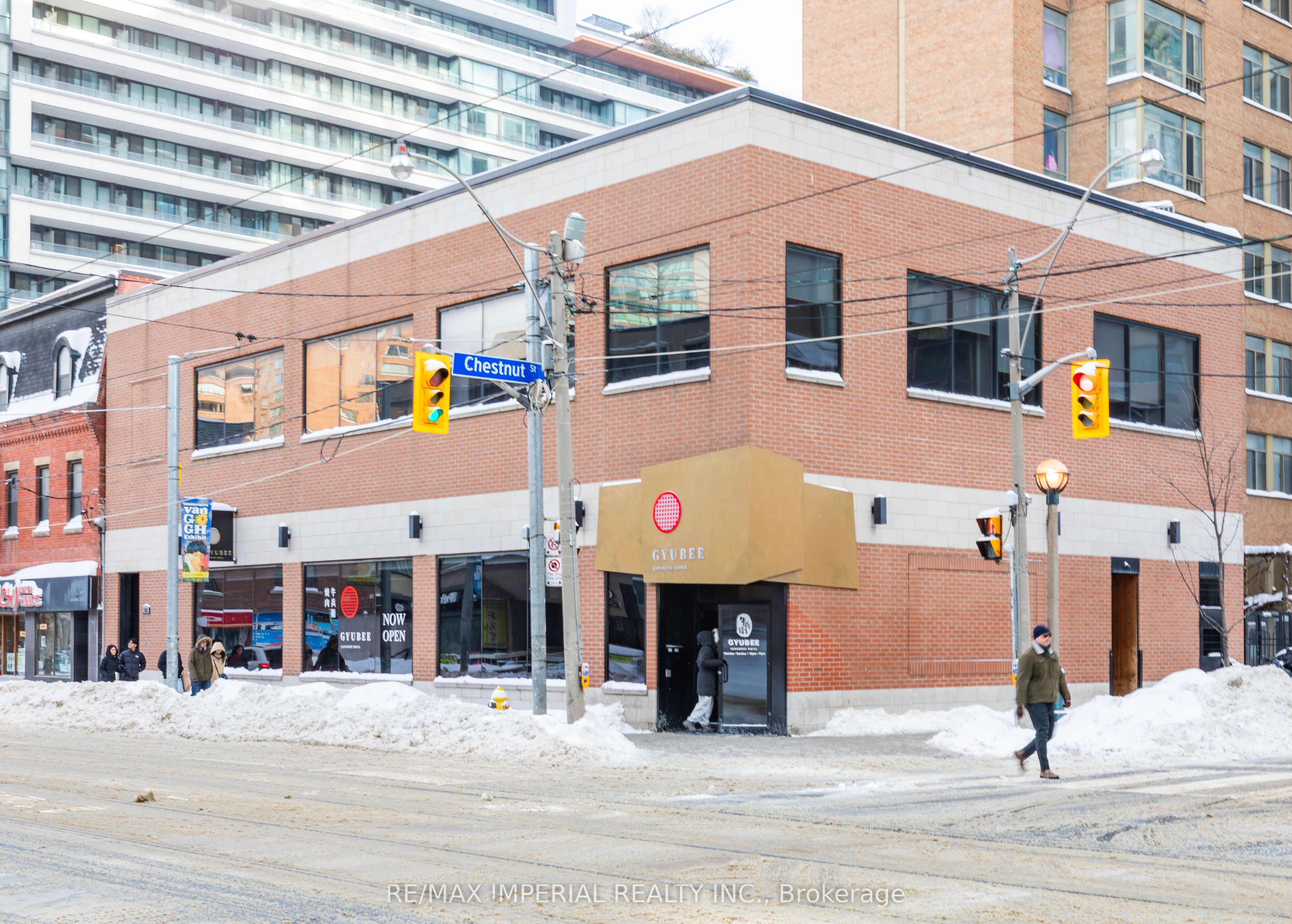 153 Dundas Street Property Photo 2