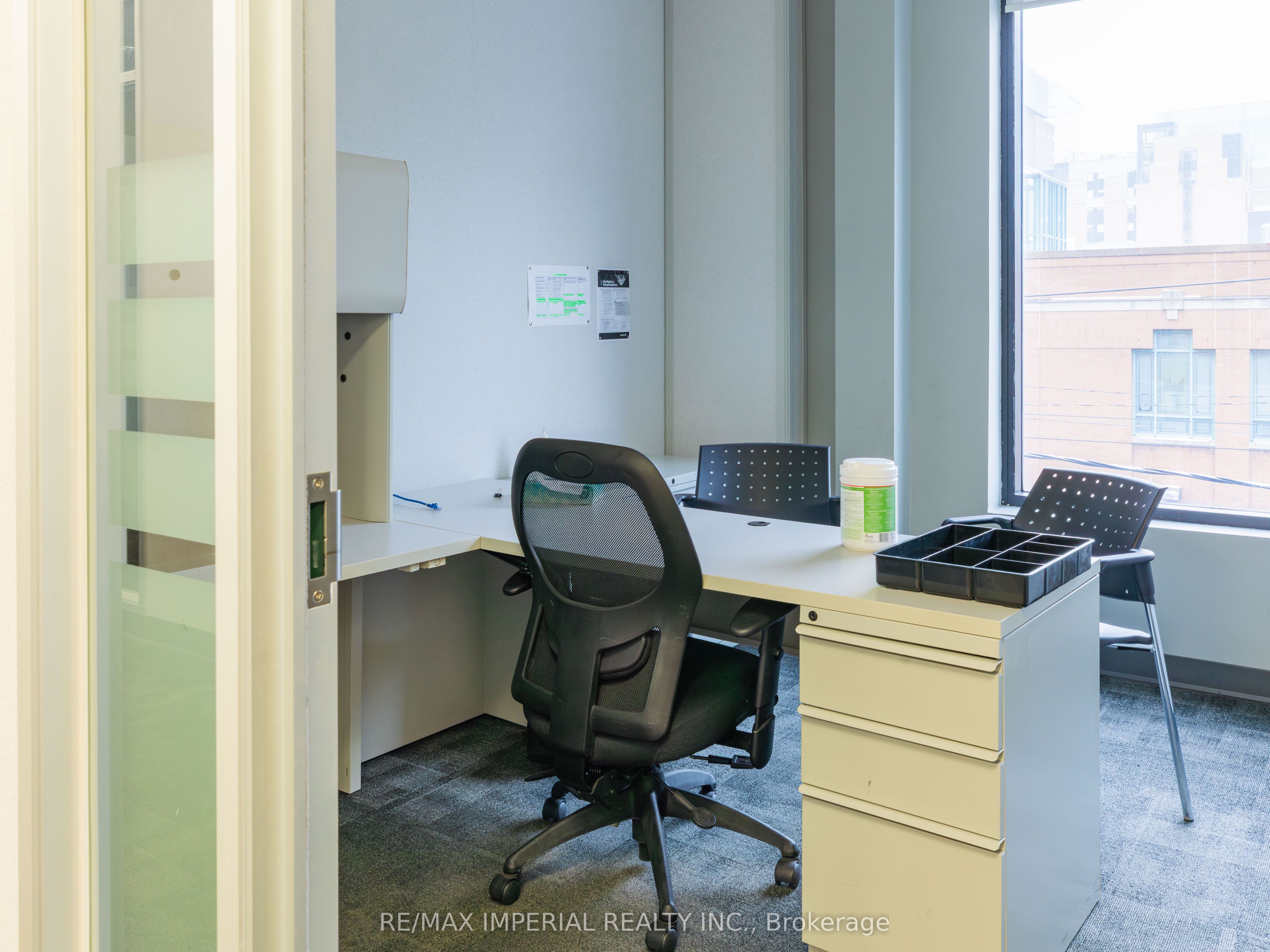 153 Dundas Street Property Photo 8