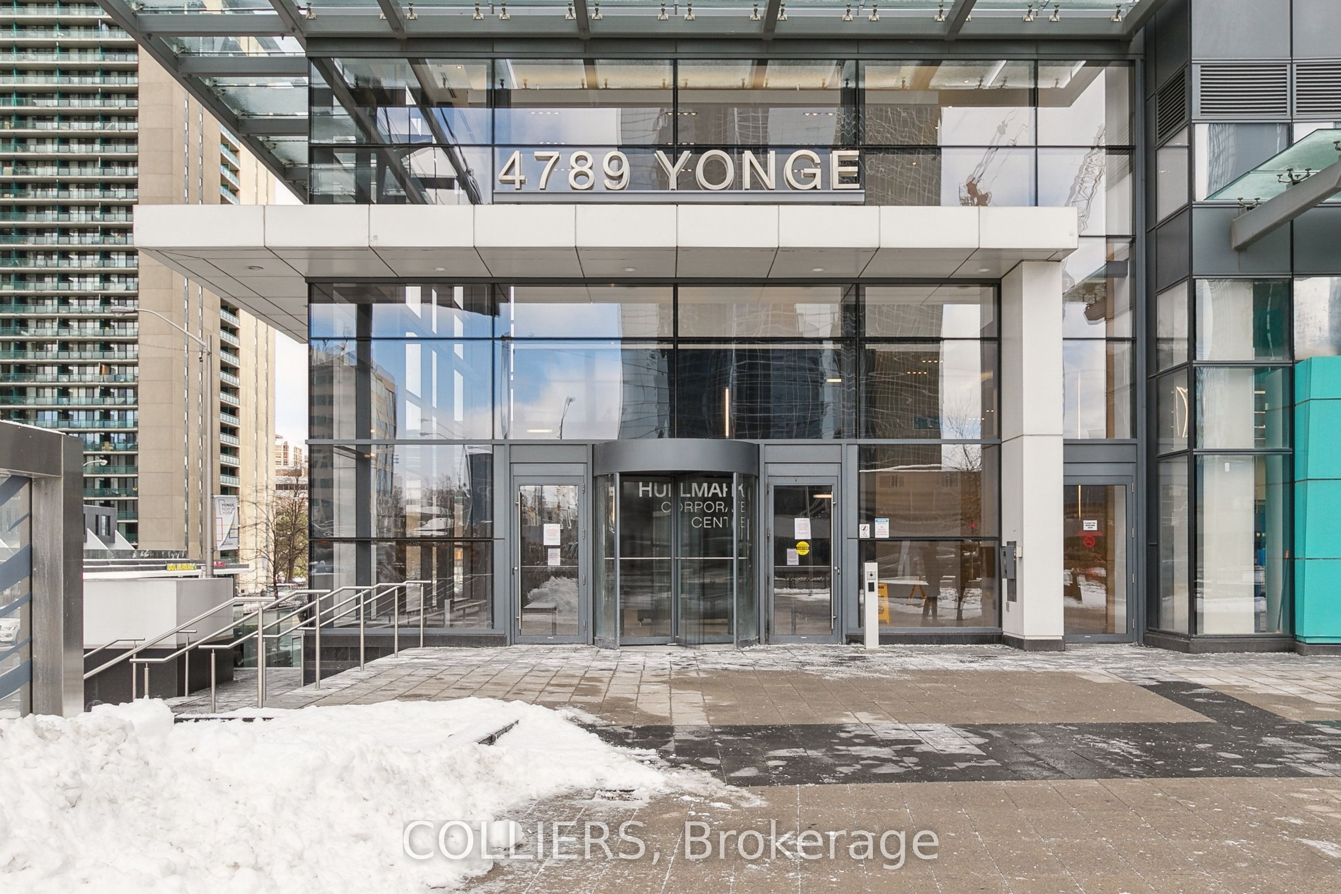 #1208 - 4789 Yonge Street Property Photo 2