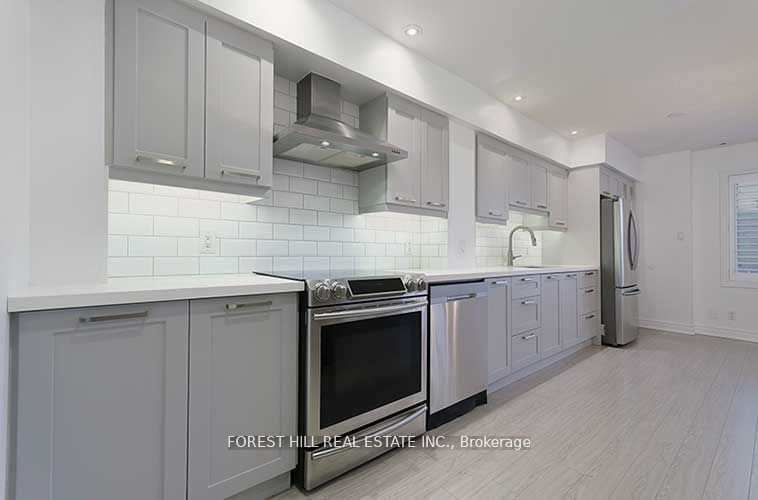#410 - 12 Sudbury Street Property Photo 3
