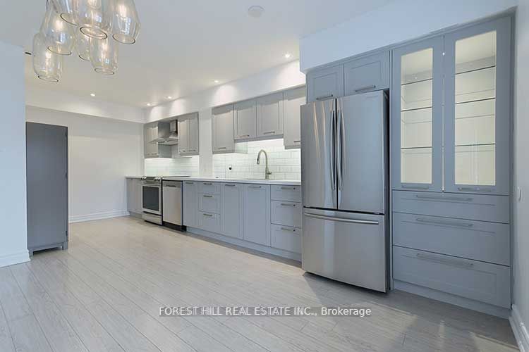 #410 - 12 Sudbury Street Property Photo 4