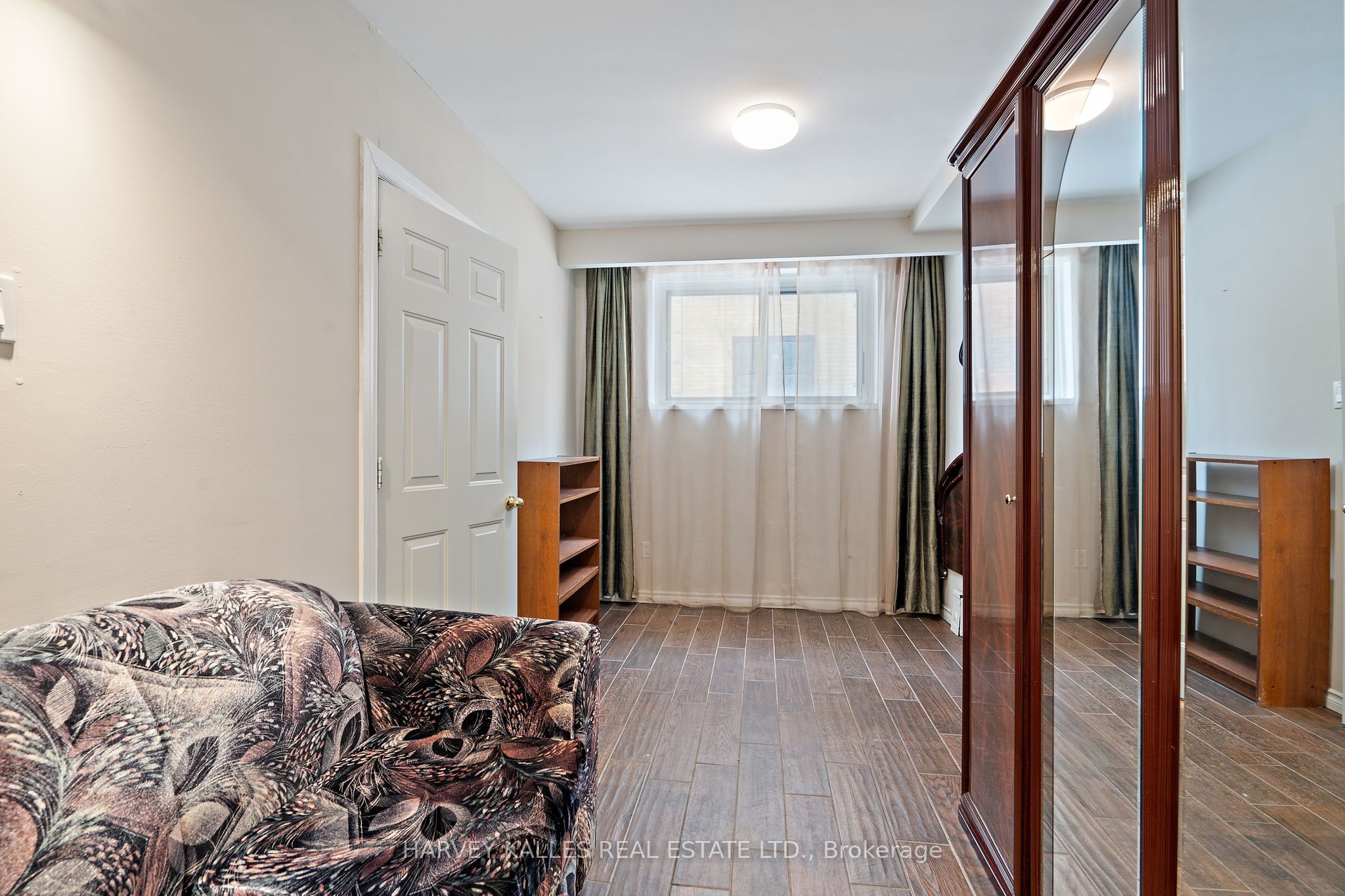58 Garthdale Court Property Photo 9
